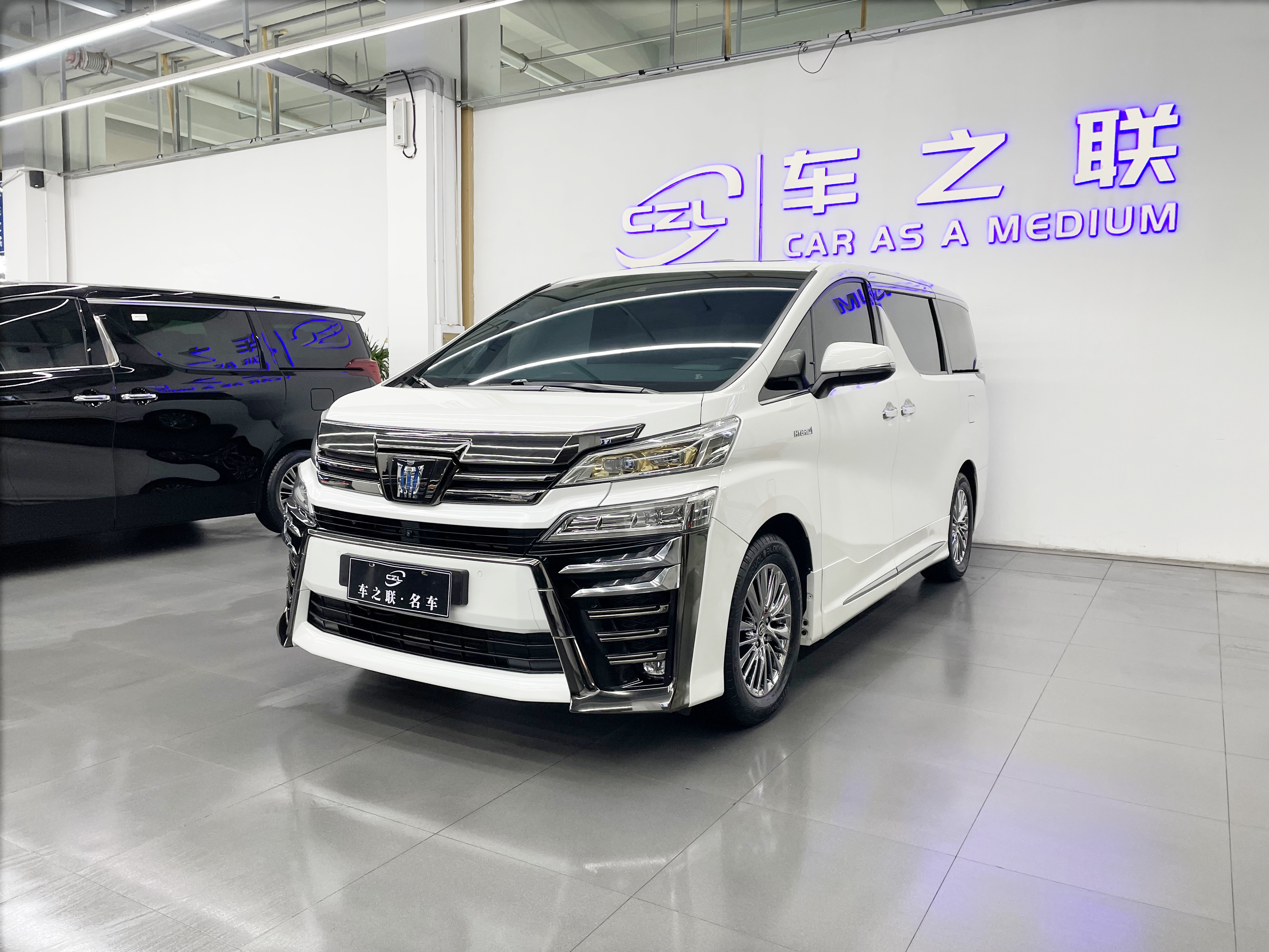 Toyota Vellfire 2023 #3 Toyota Vellfire 2023 immagine di auto #3