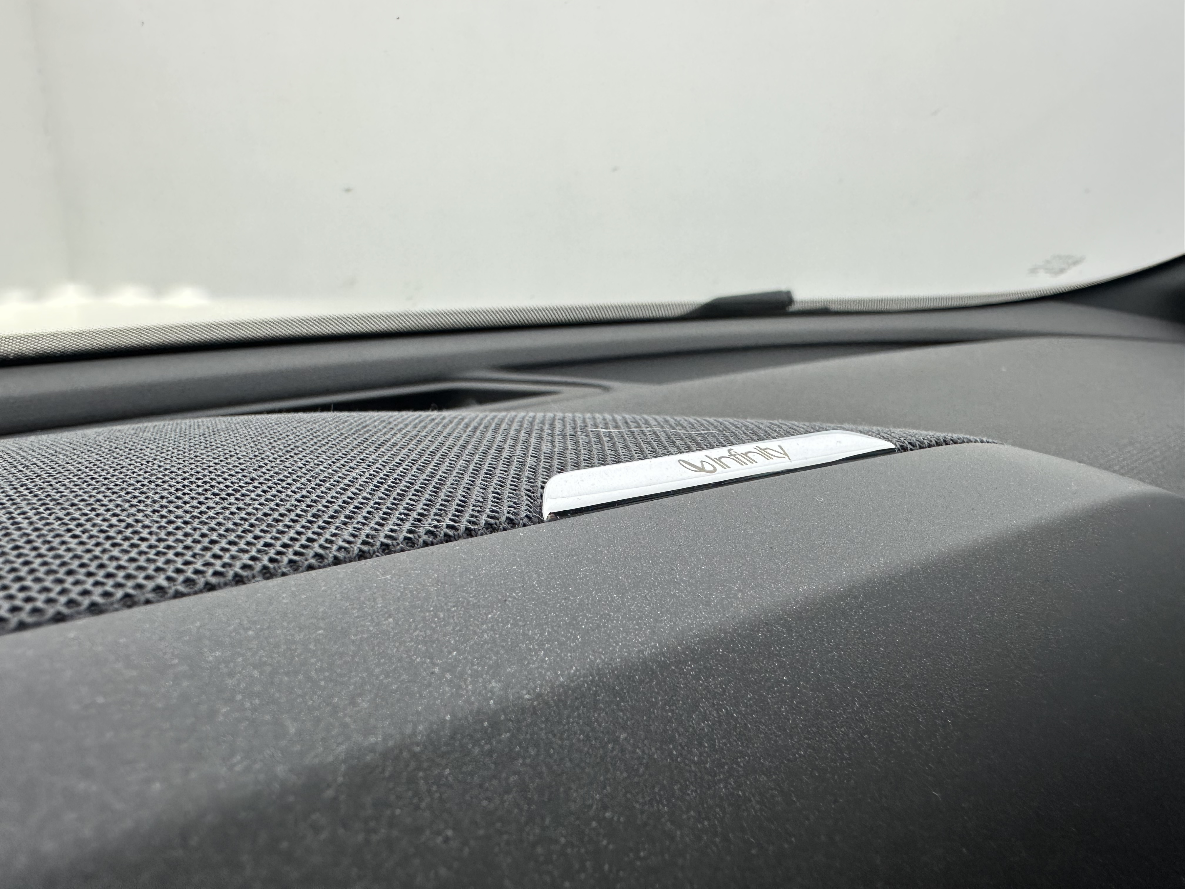 Lynk & Co 03 2022 #3 Lynk & Co 03 2022 car image #3