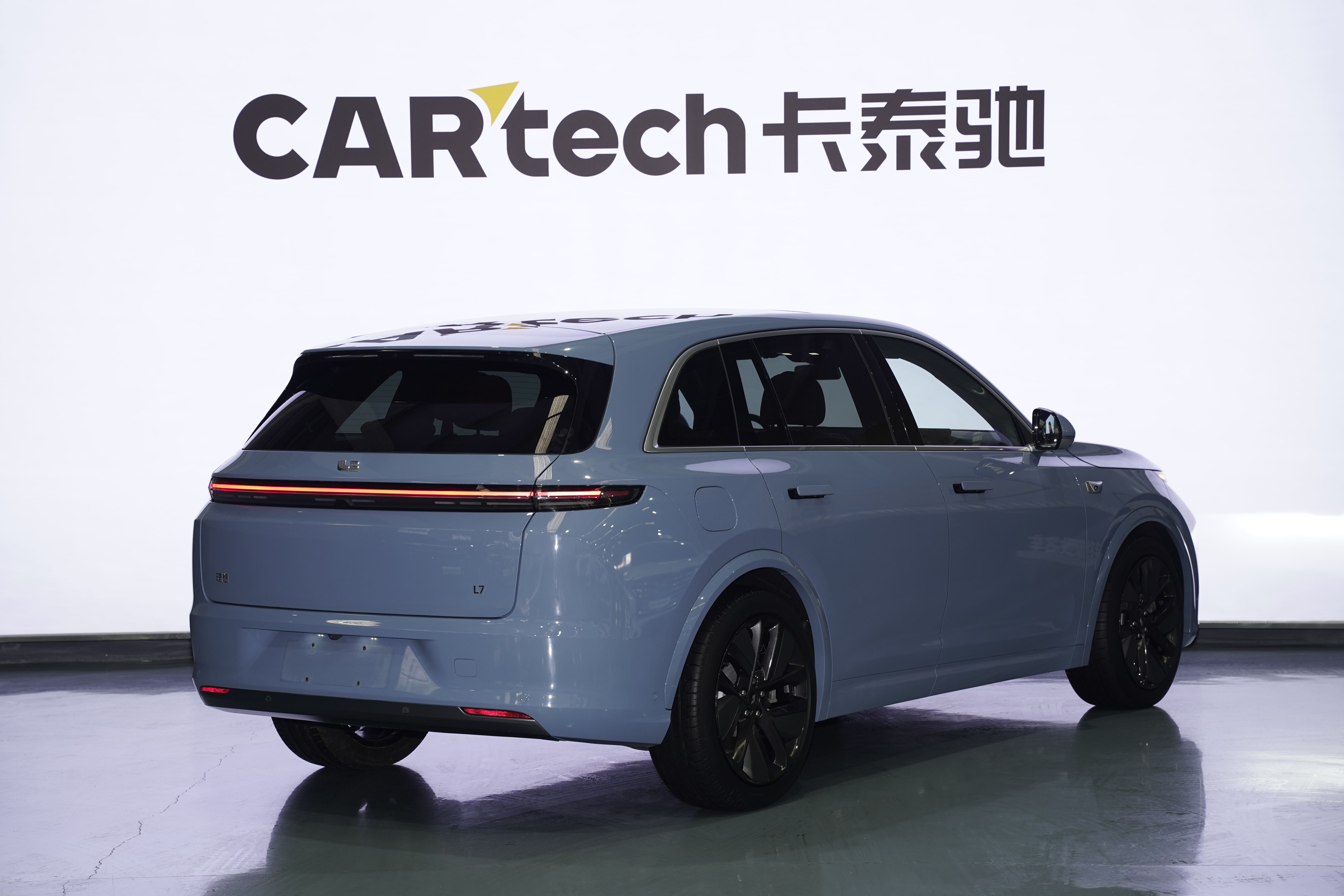 Li L7 2023 car image #3