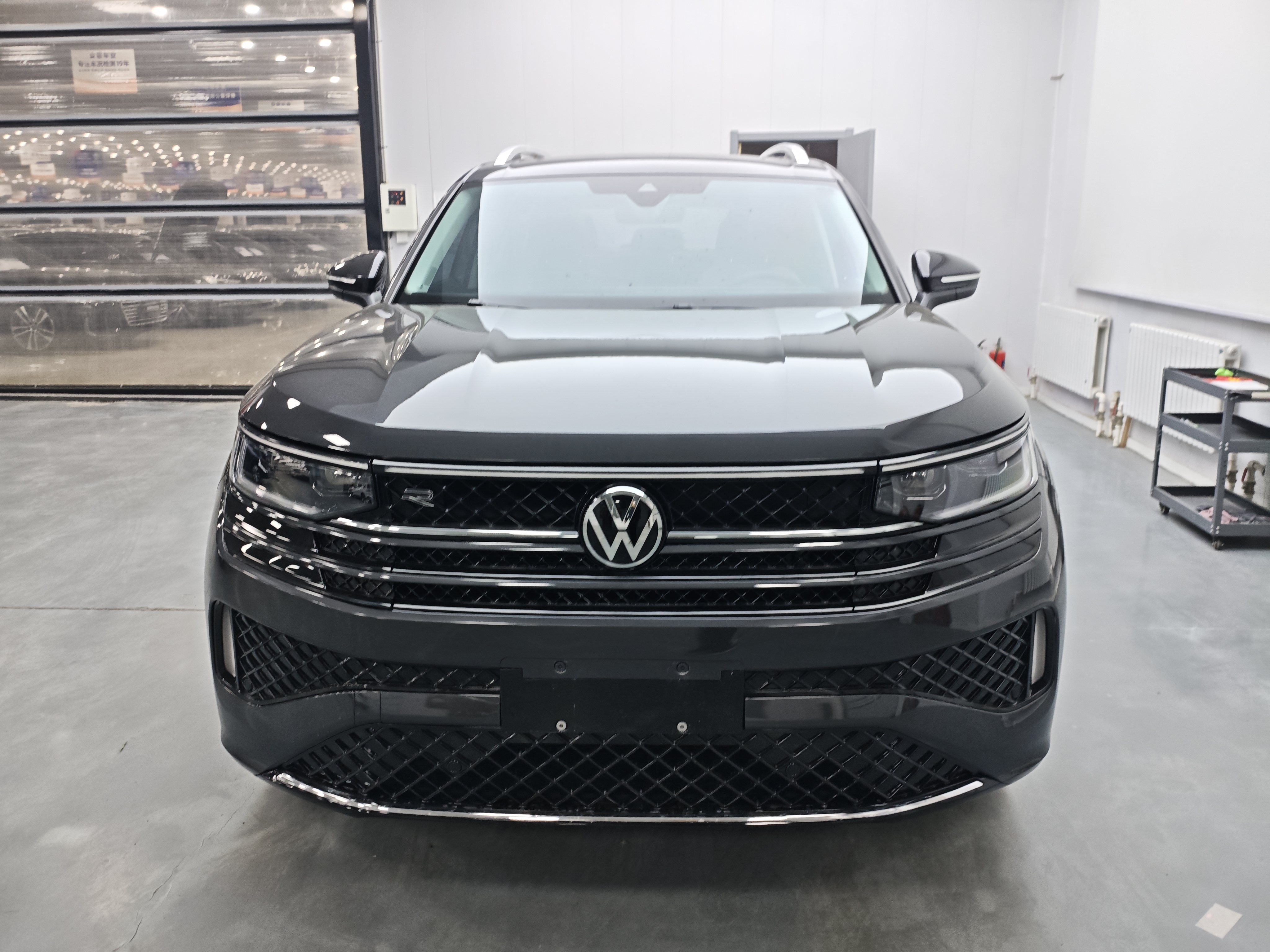 Volkswagen Tavendor 2023 car image #3