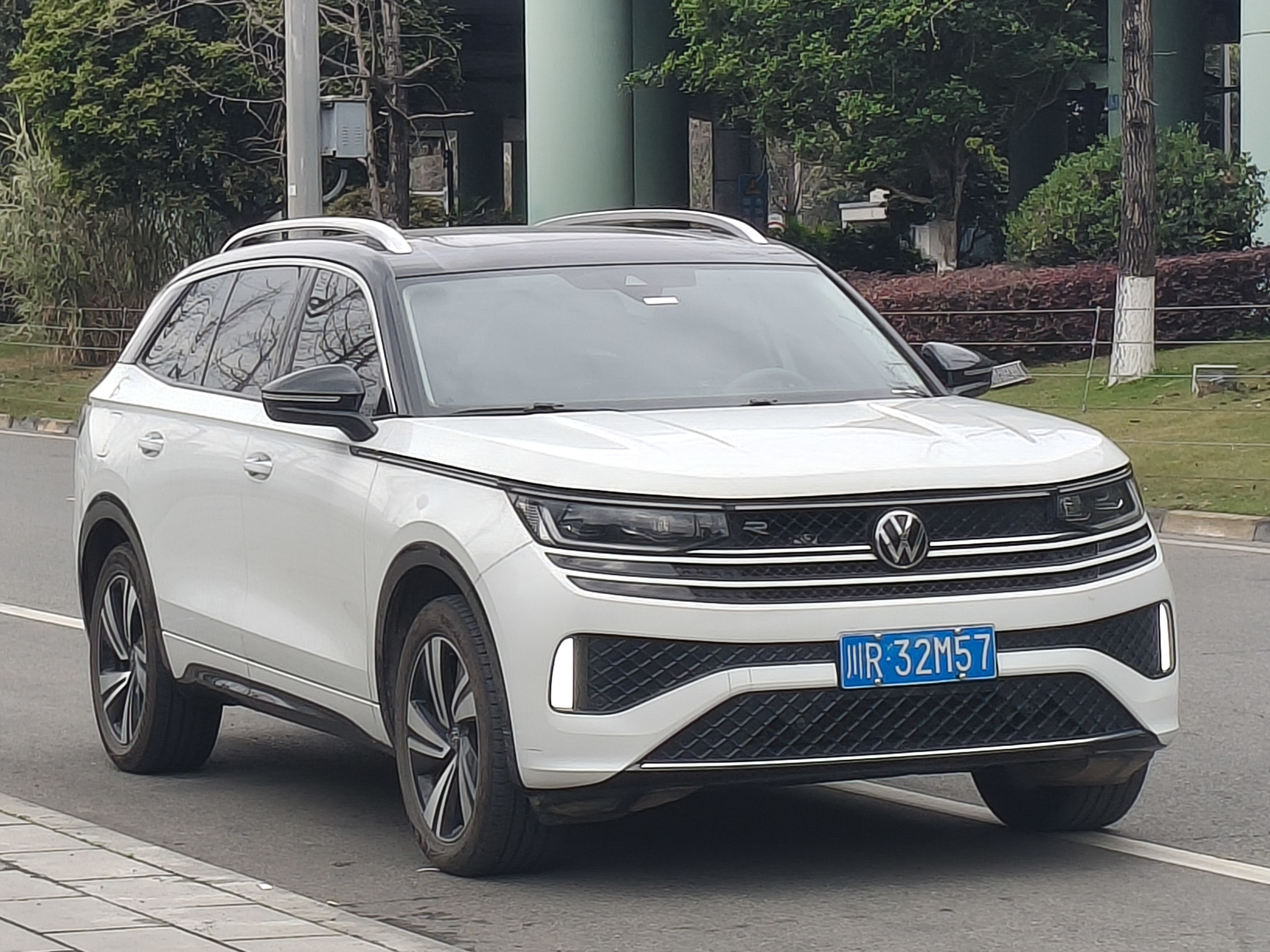 Volkswagen Tavendor 2023 immagine di auto #3