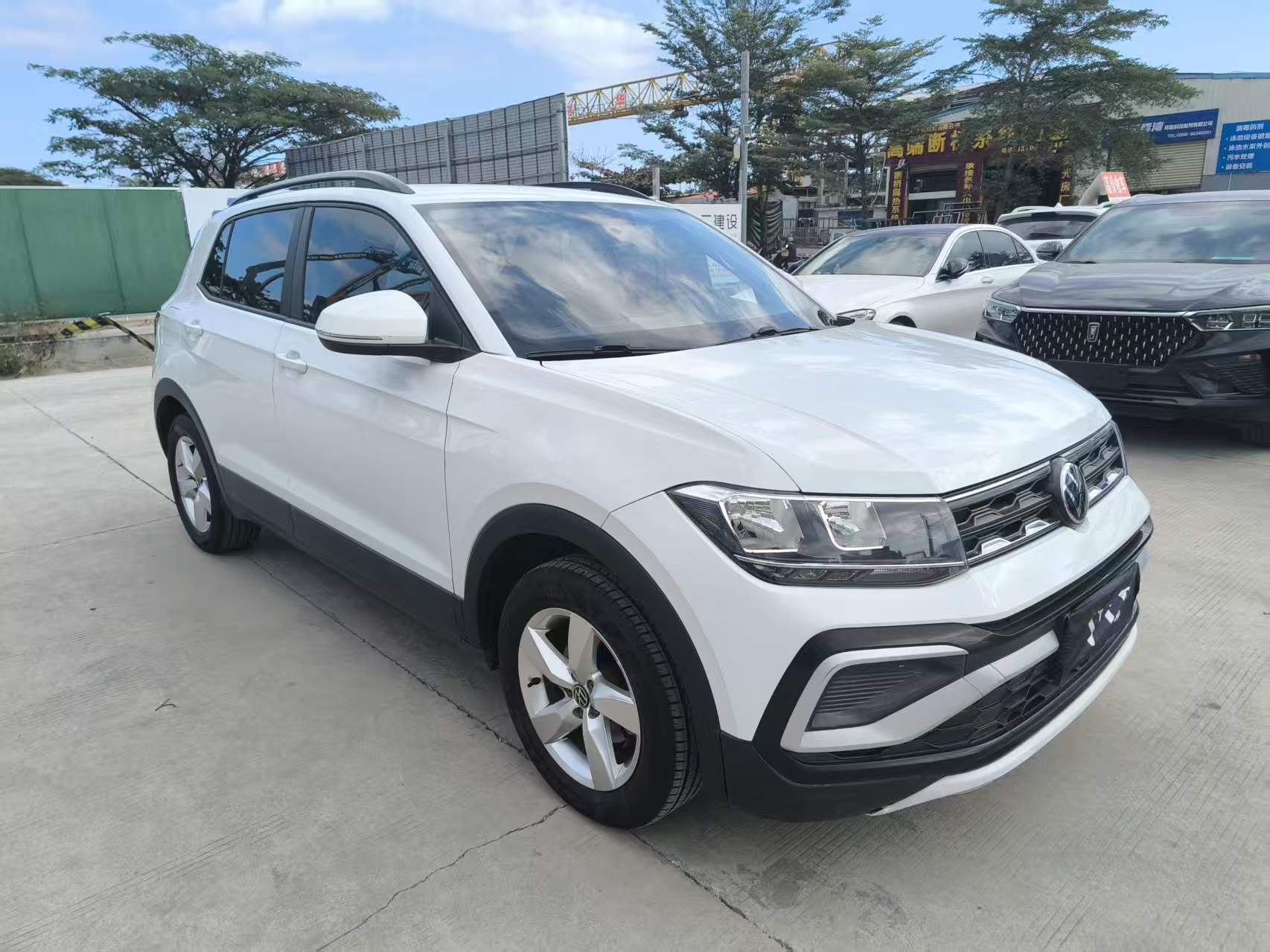 Volkswagen T-Cross 2023 #3 Volkswagen T-Cross 2023 car image #3
