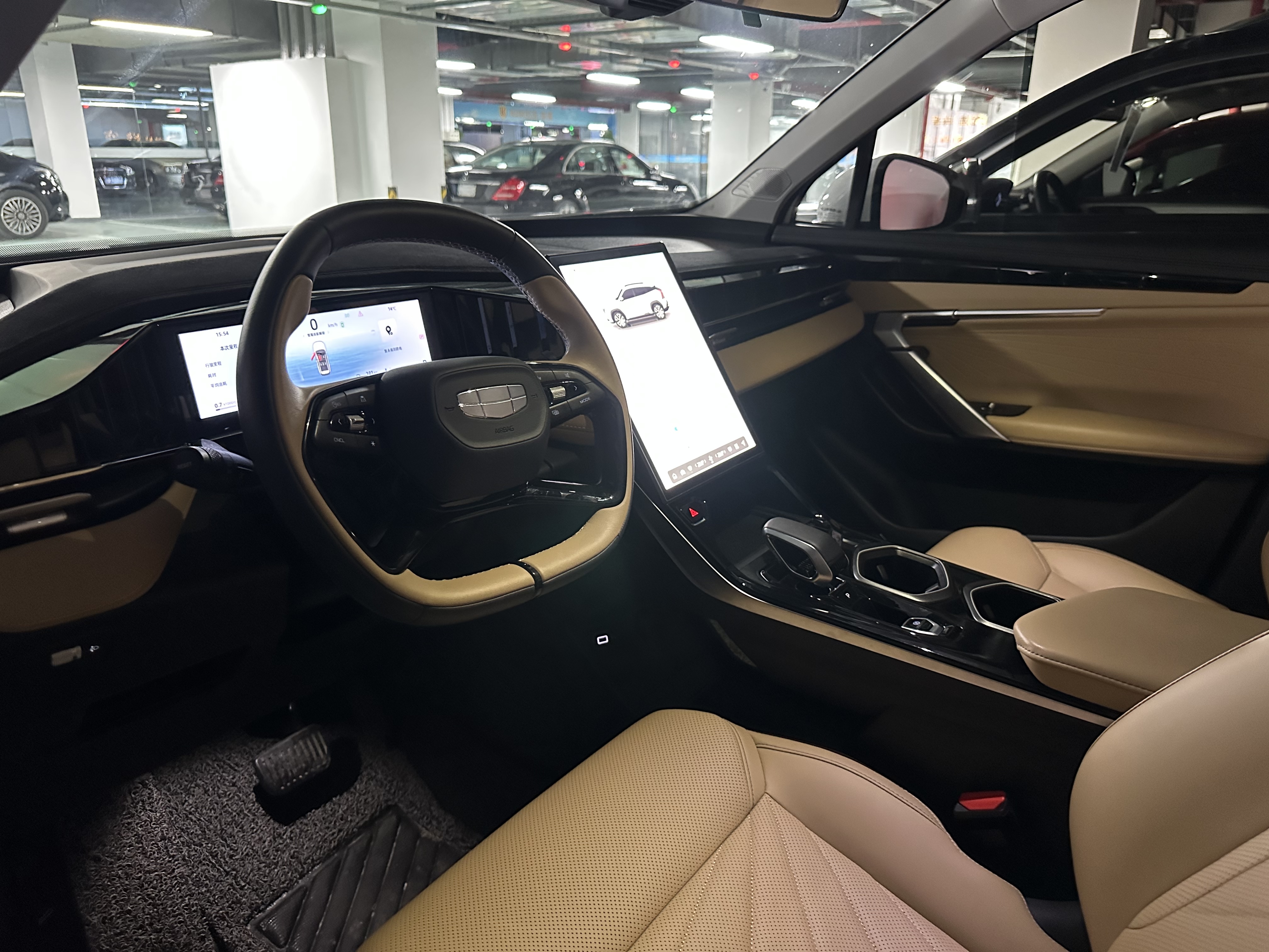 GEELY Boyue L 2023 car image #3