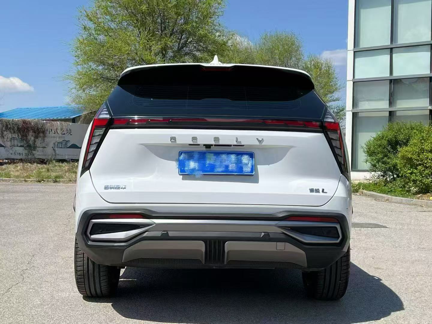 GEELY Boyue L 2024 car image #3
