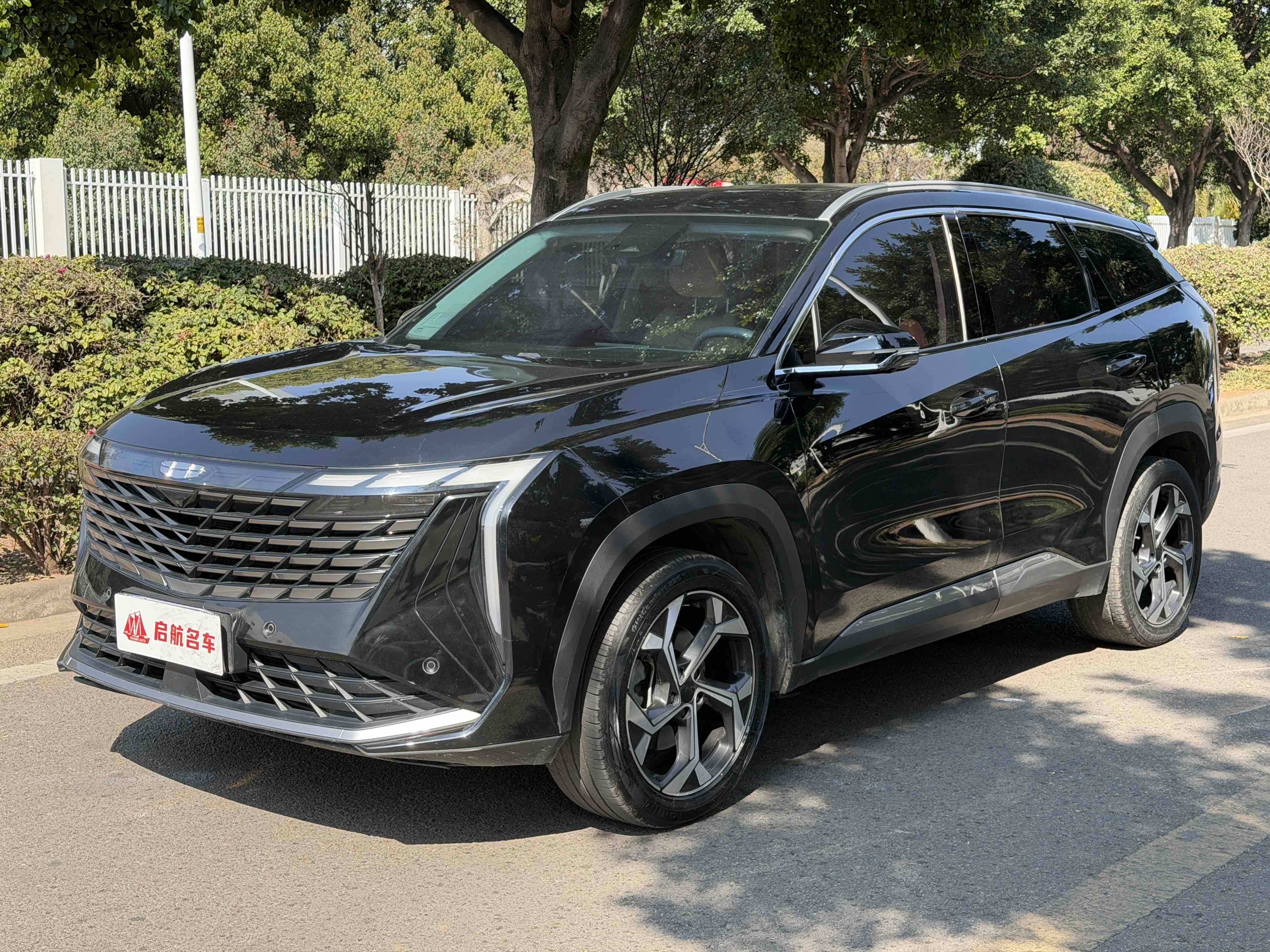 GEELY Boyue L 2023 car image #3