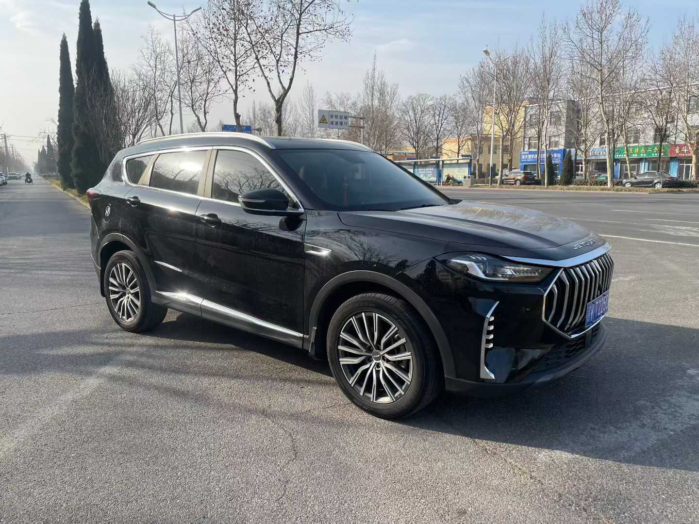 Jetour X70 PLUS 2023 car image #3