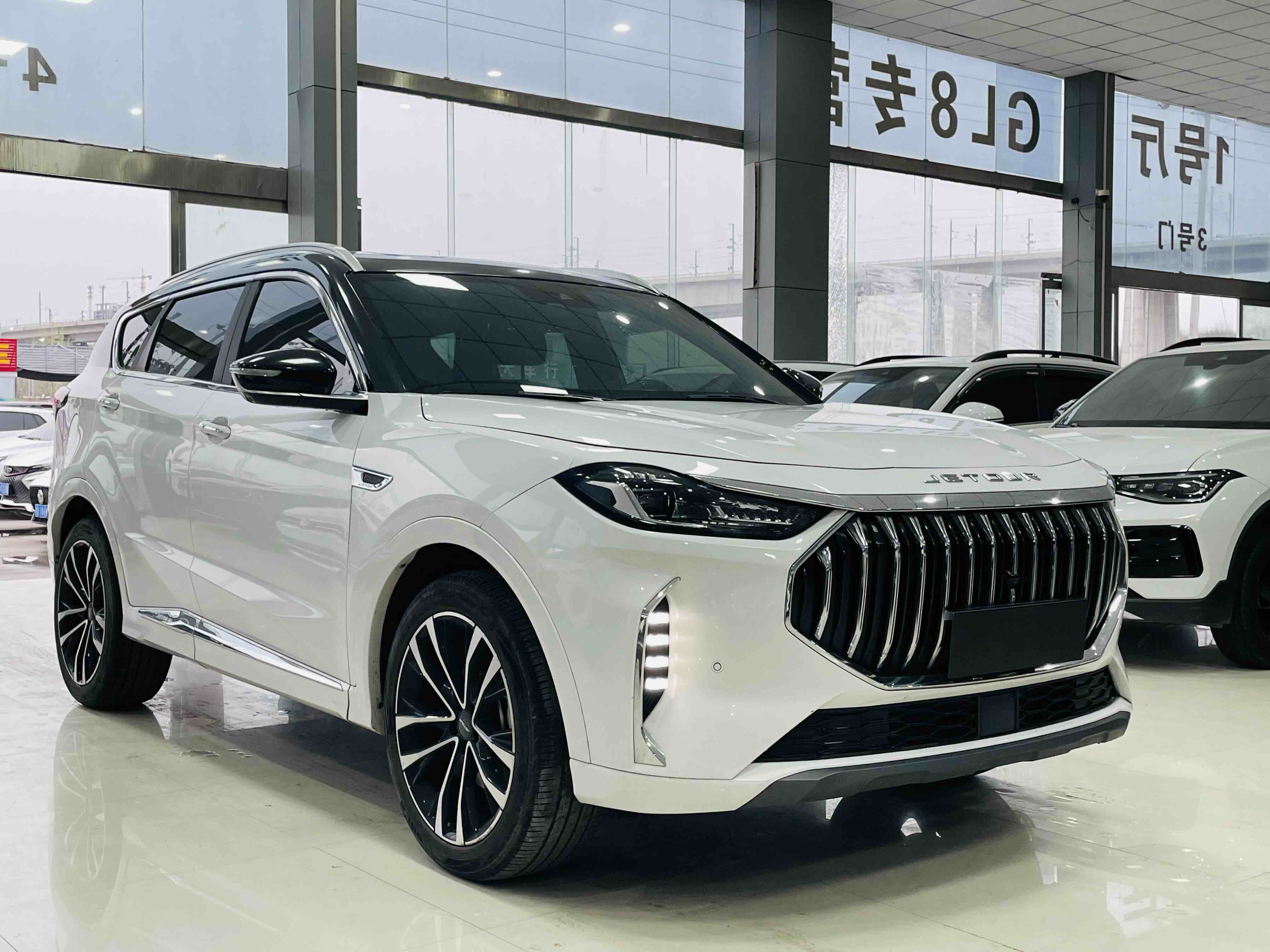 Jetour X70 PLUS 2023 #3 Jetour X70 PLUS 2023 car image #3
