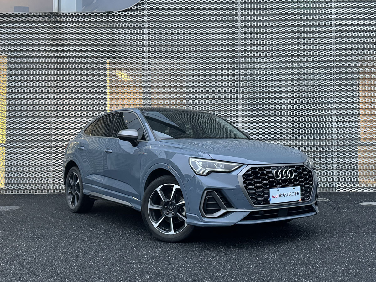 Audi Q3 Sportback 2023 изображение автомобиля #3
