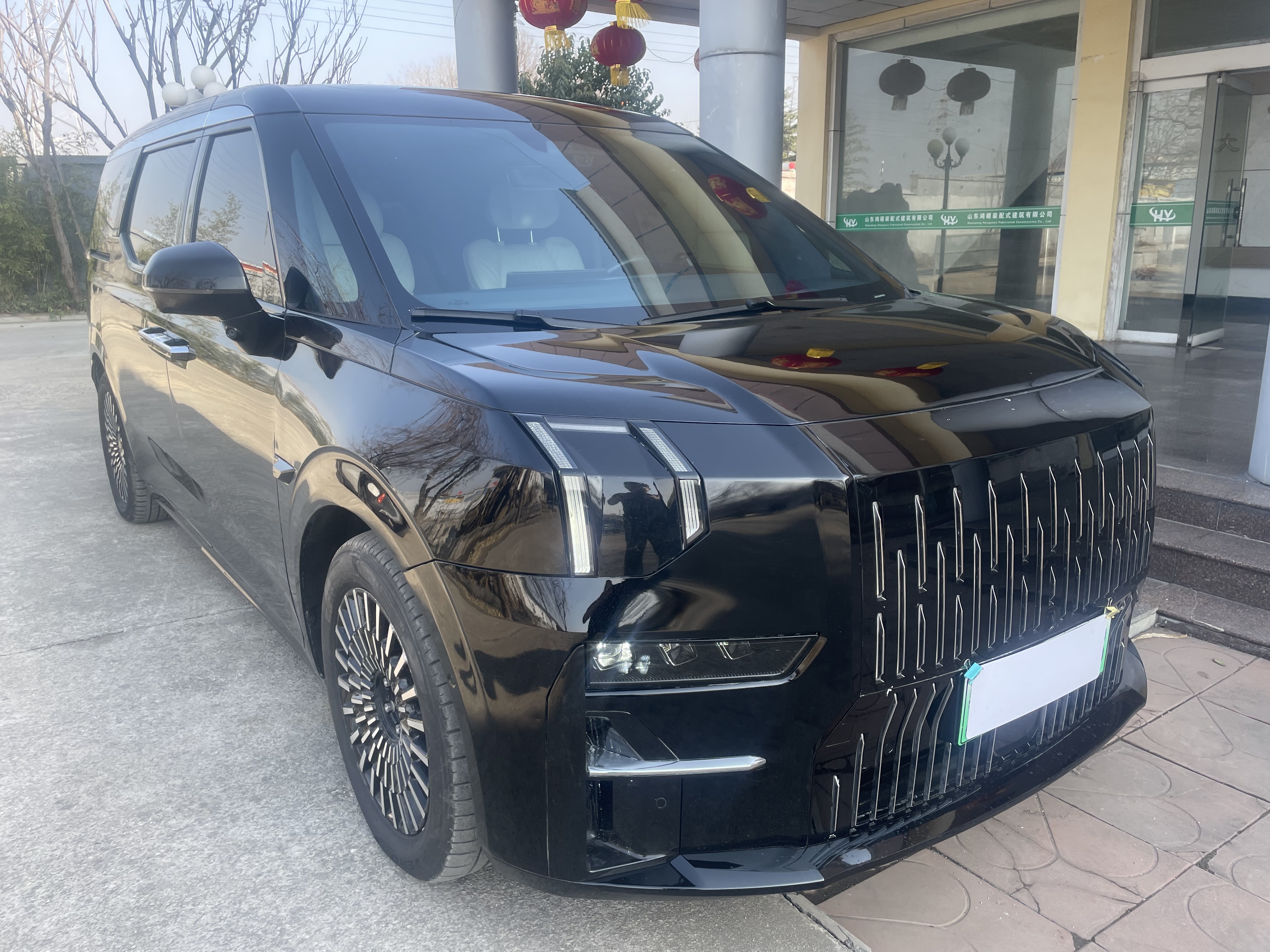 极氪 极氪009 2023 汽车图片 #3