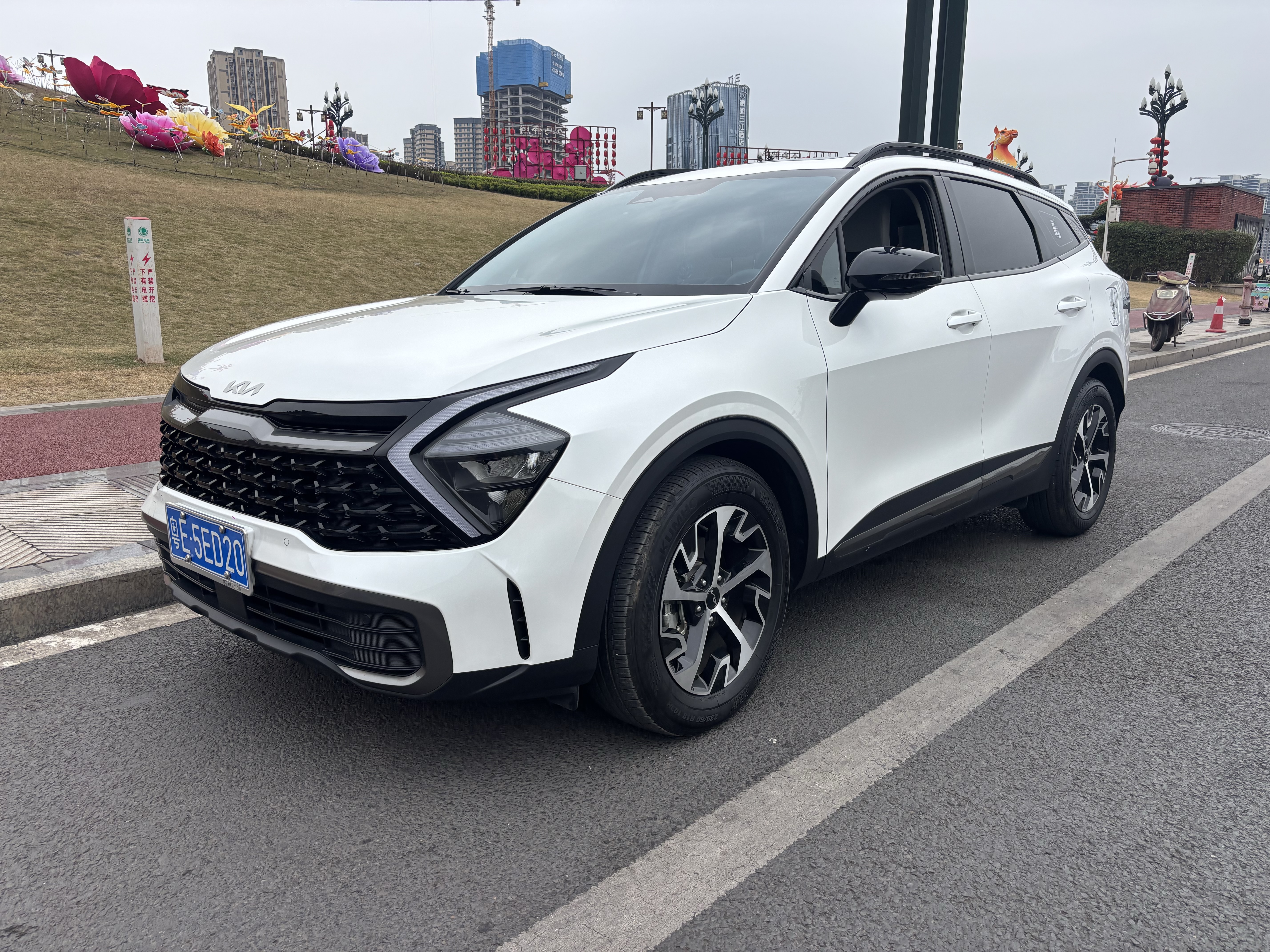 Kia Sportage 2024 car image #3