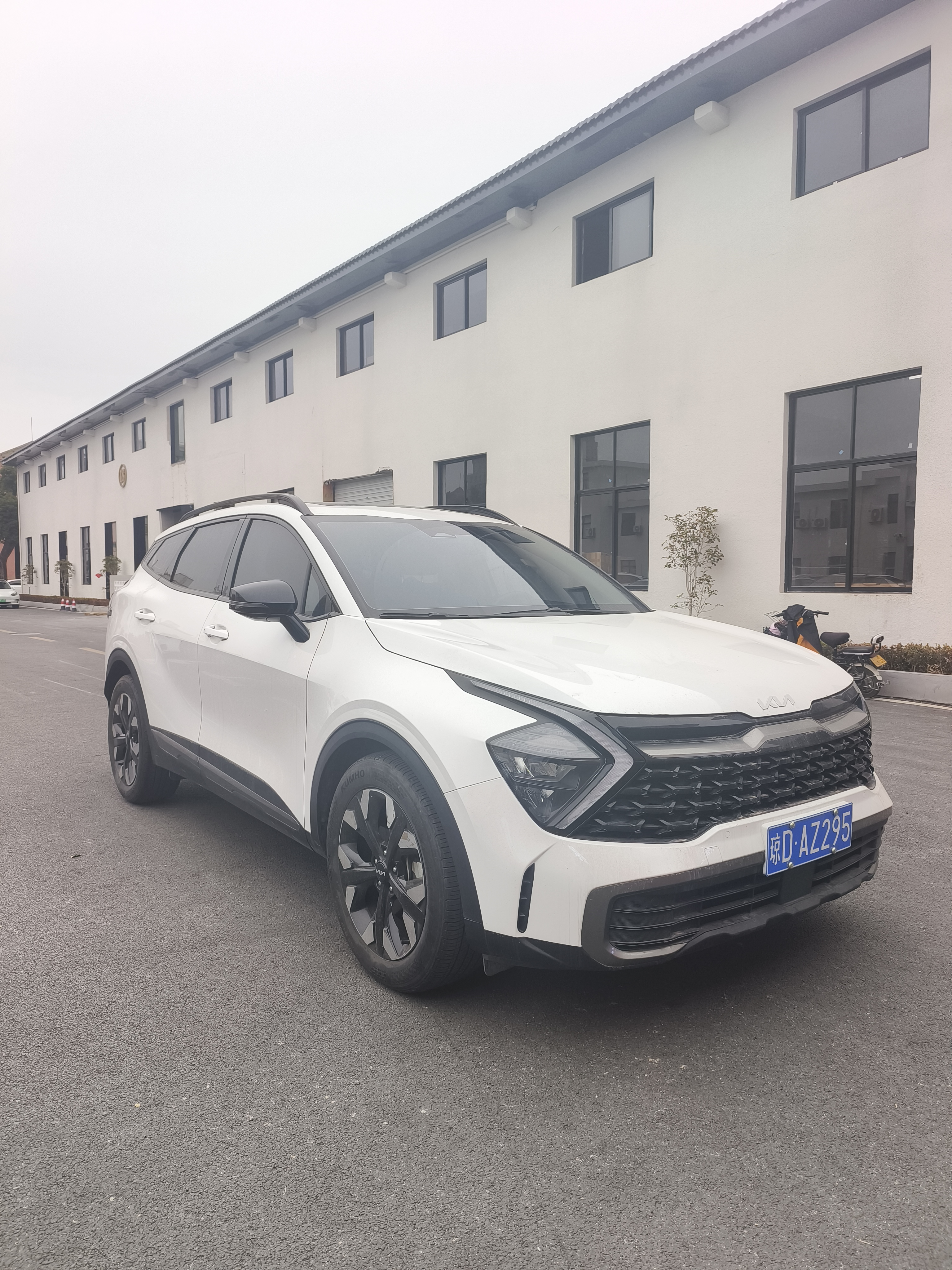 Kia Sportage 2024 car image #3