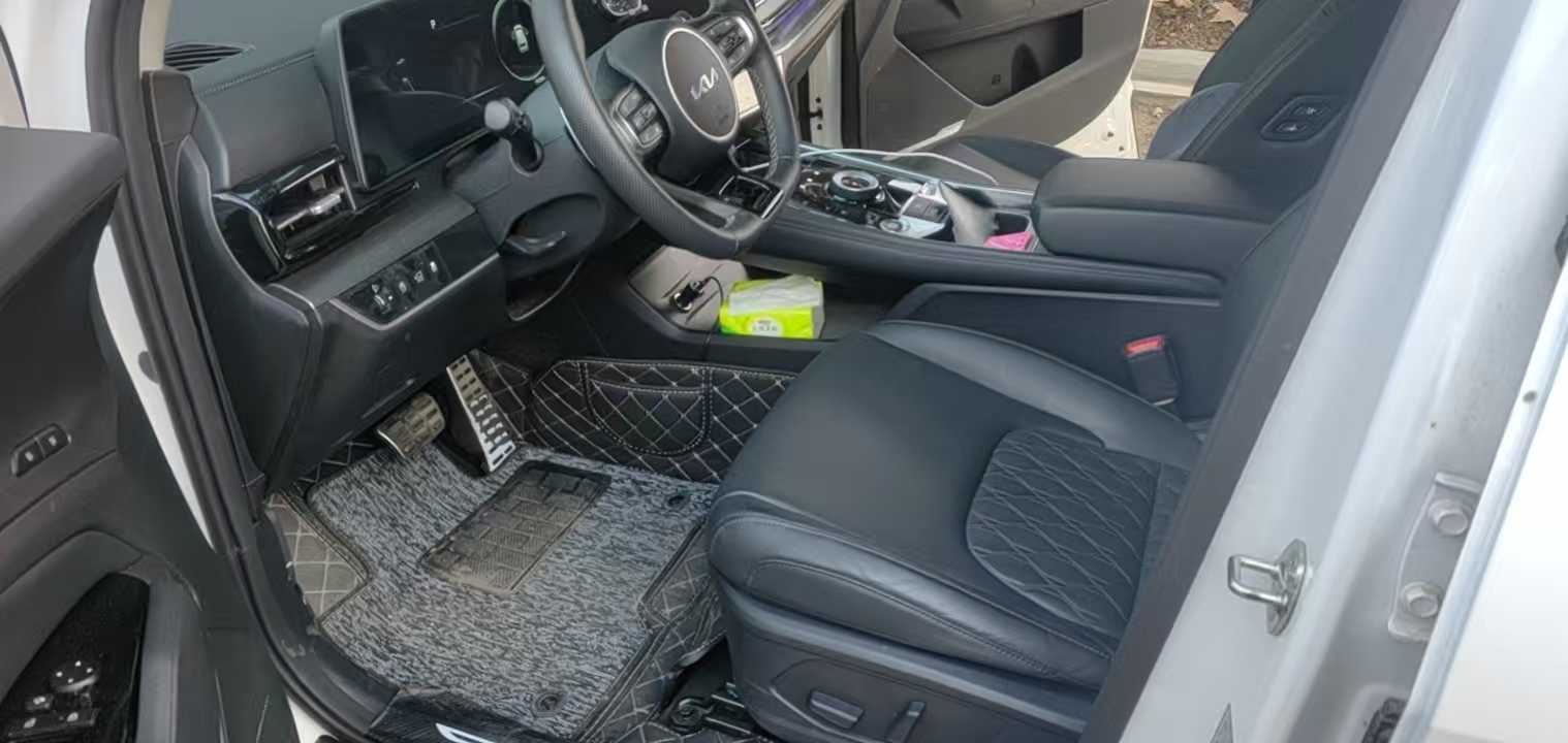 Kia Sportage 2023 car image #3