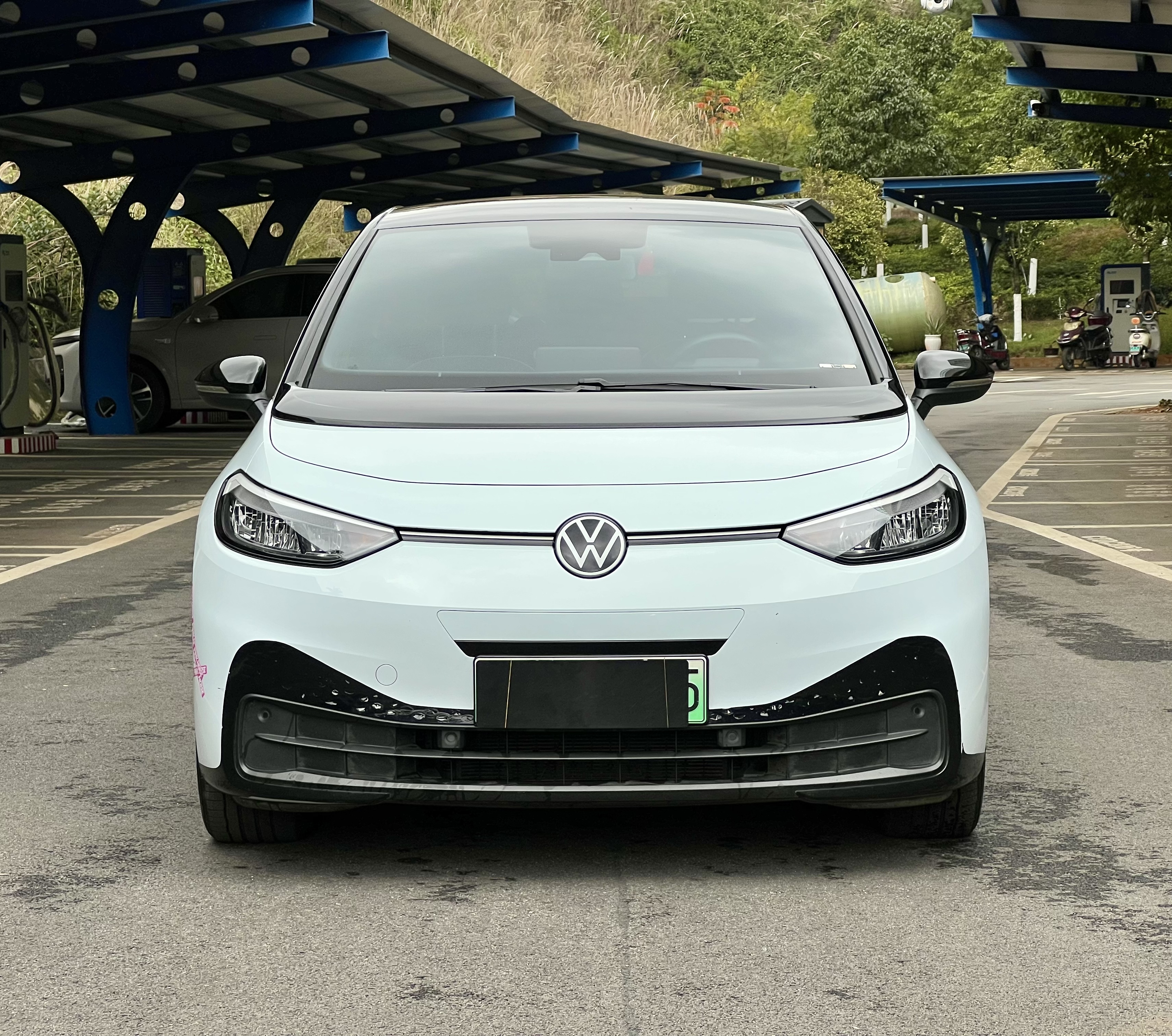 Volkswagen ID.3 2024 immagine di auto #3