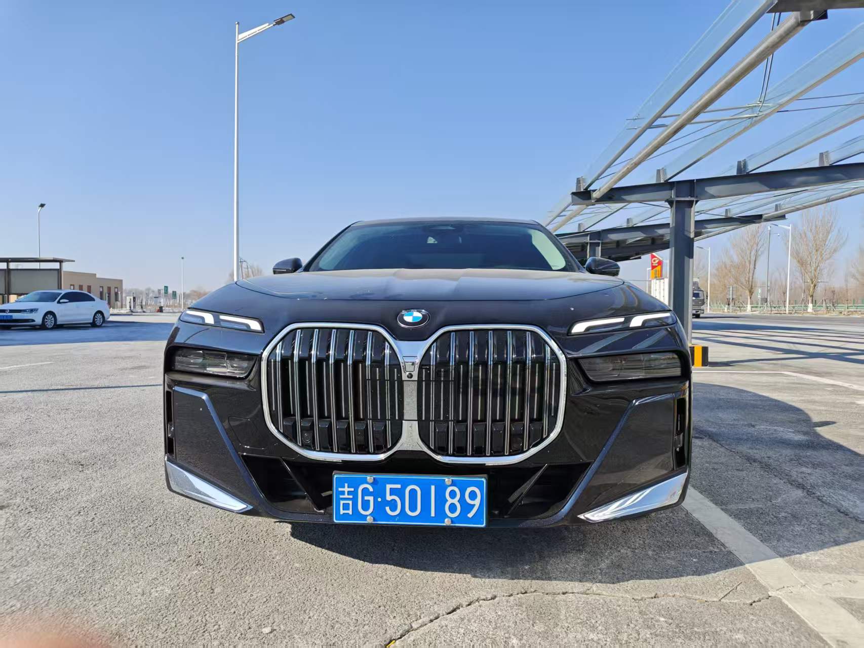 BMW 7 Series 2025 car image #3