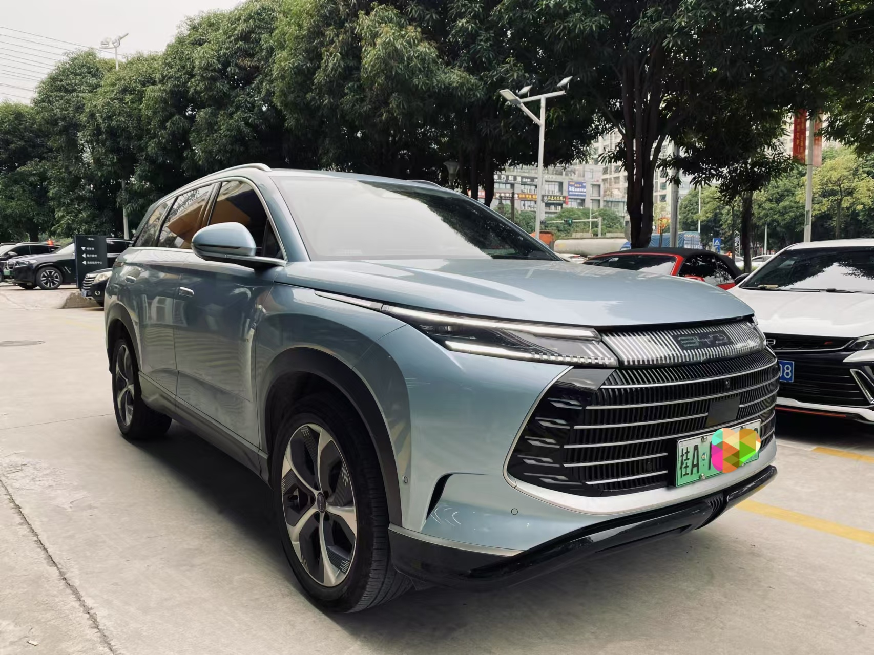 BYD Frigate 07 2023 #3 BYD Frigate 07 2023 car image #3