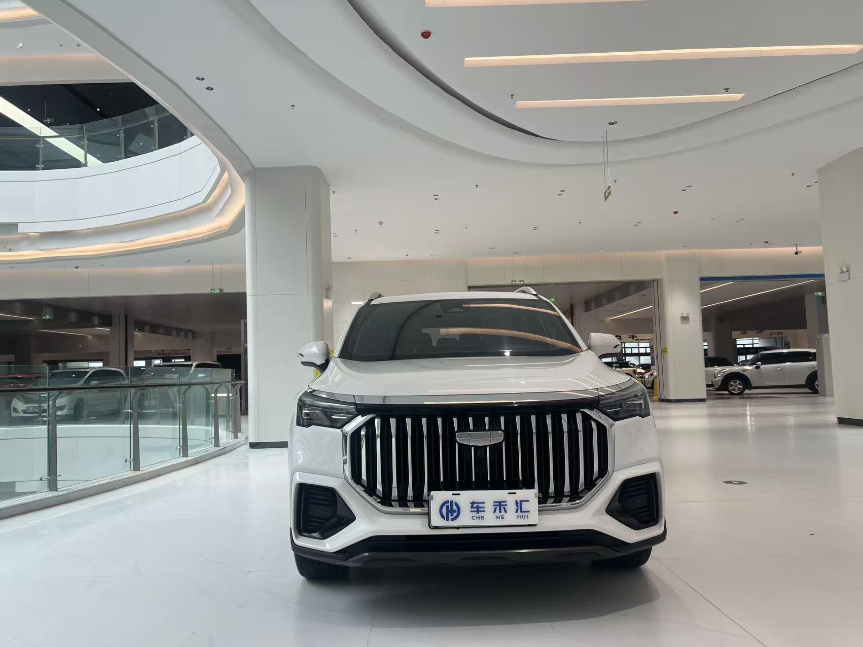 GEELY Okavango L 2023 car image #3