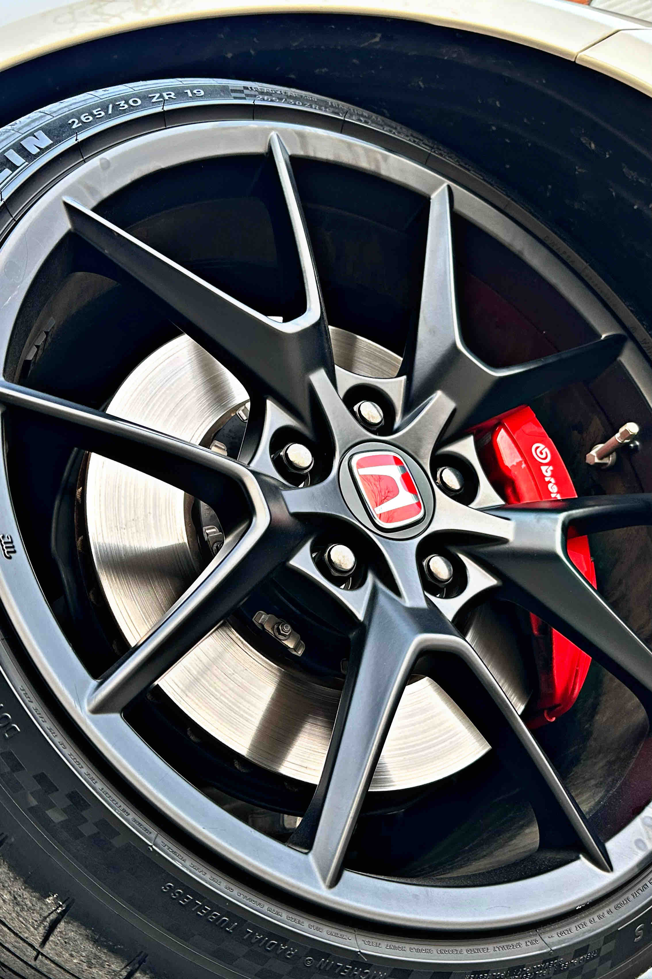 Honda Civic (Imported) 2025 car image #3