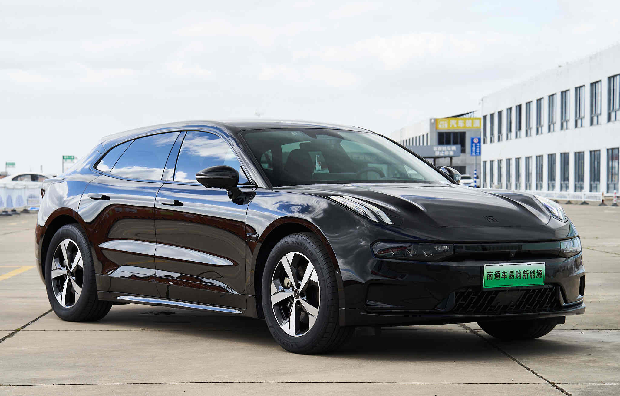 极氪 极氪001 2024 汽车图片 #3