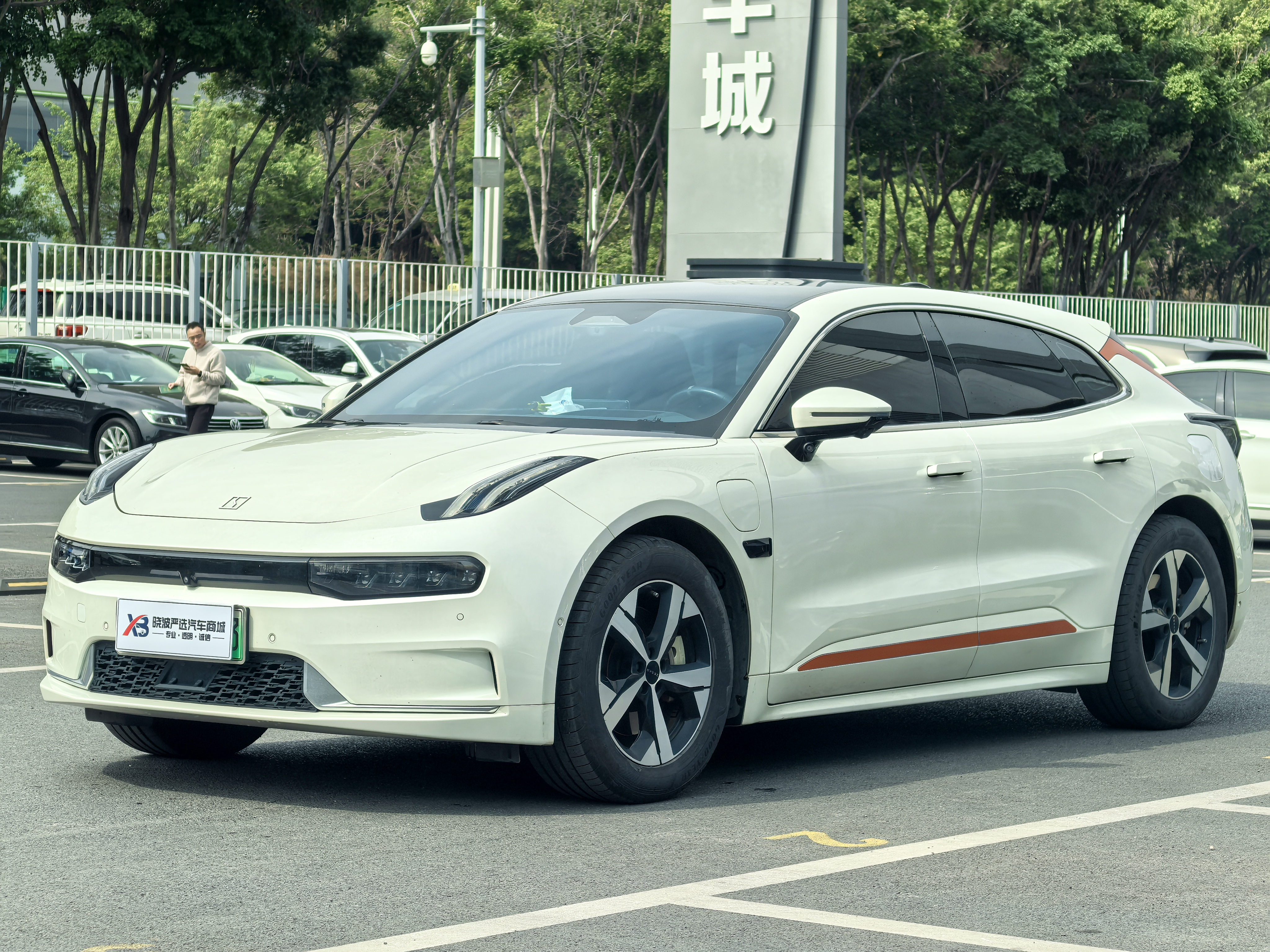 极氪 极氪001 2023 汽车图片 #3