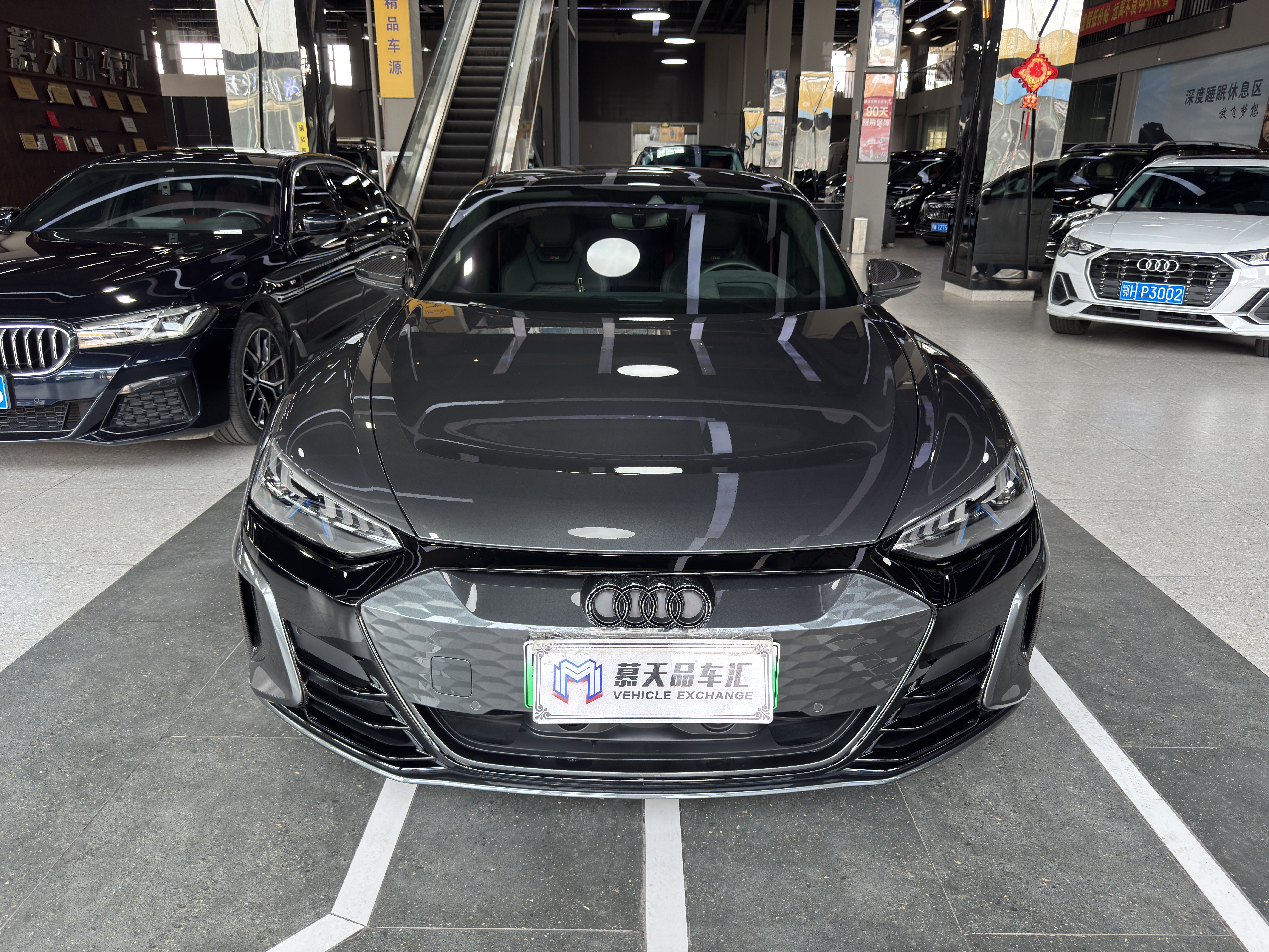 Audi RS e-tron GT 2022 car image #3