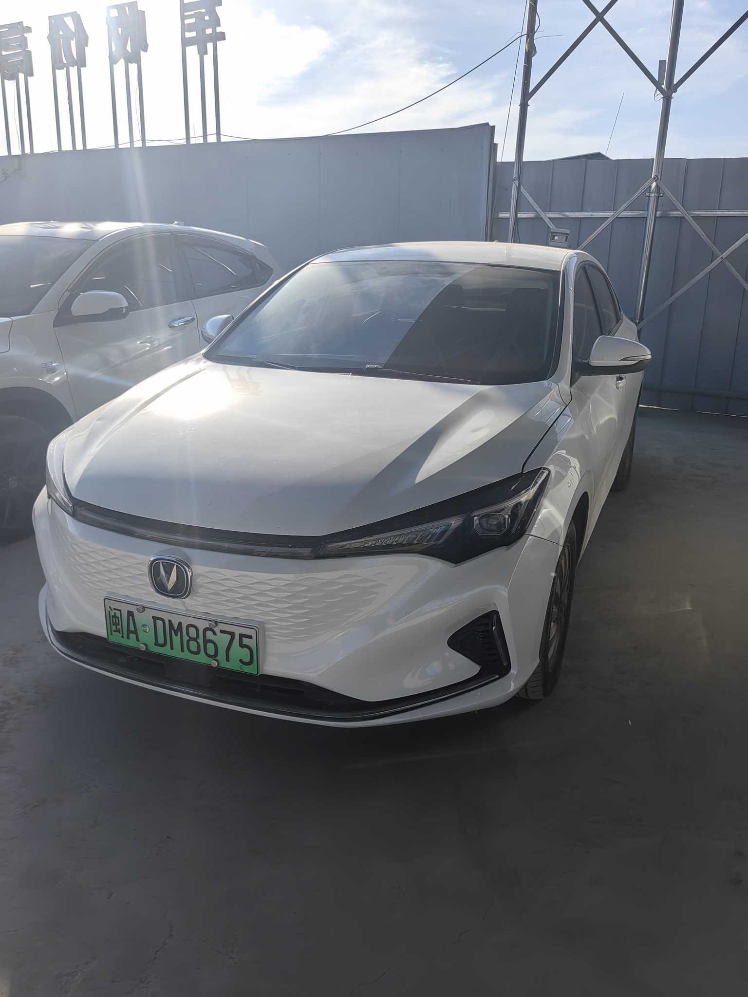 Changan Eado EV 2022 صورة سيارة #3