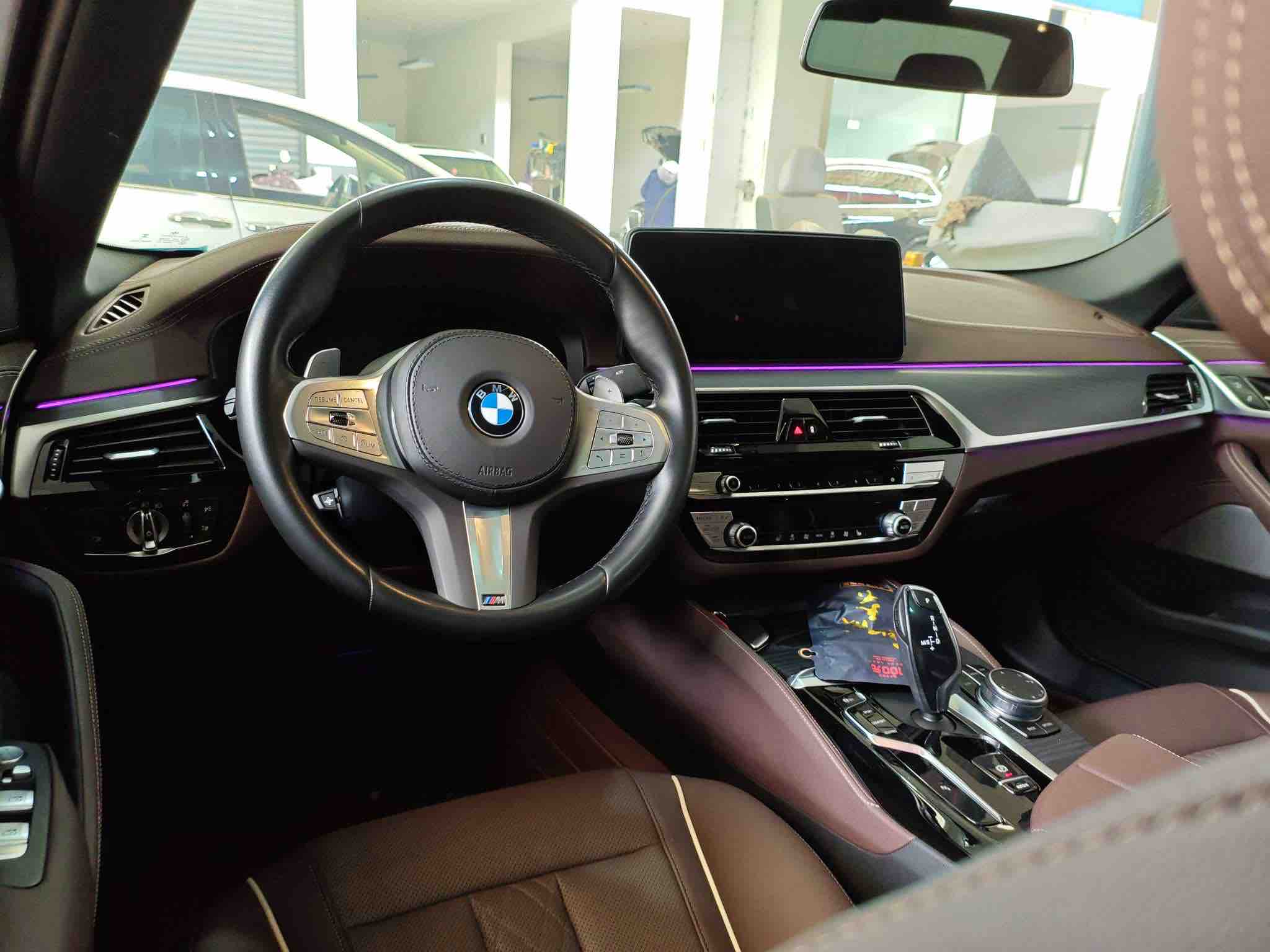 BMW 5 Series 2024 #3 BMW 5 Series 2024 car image #3