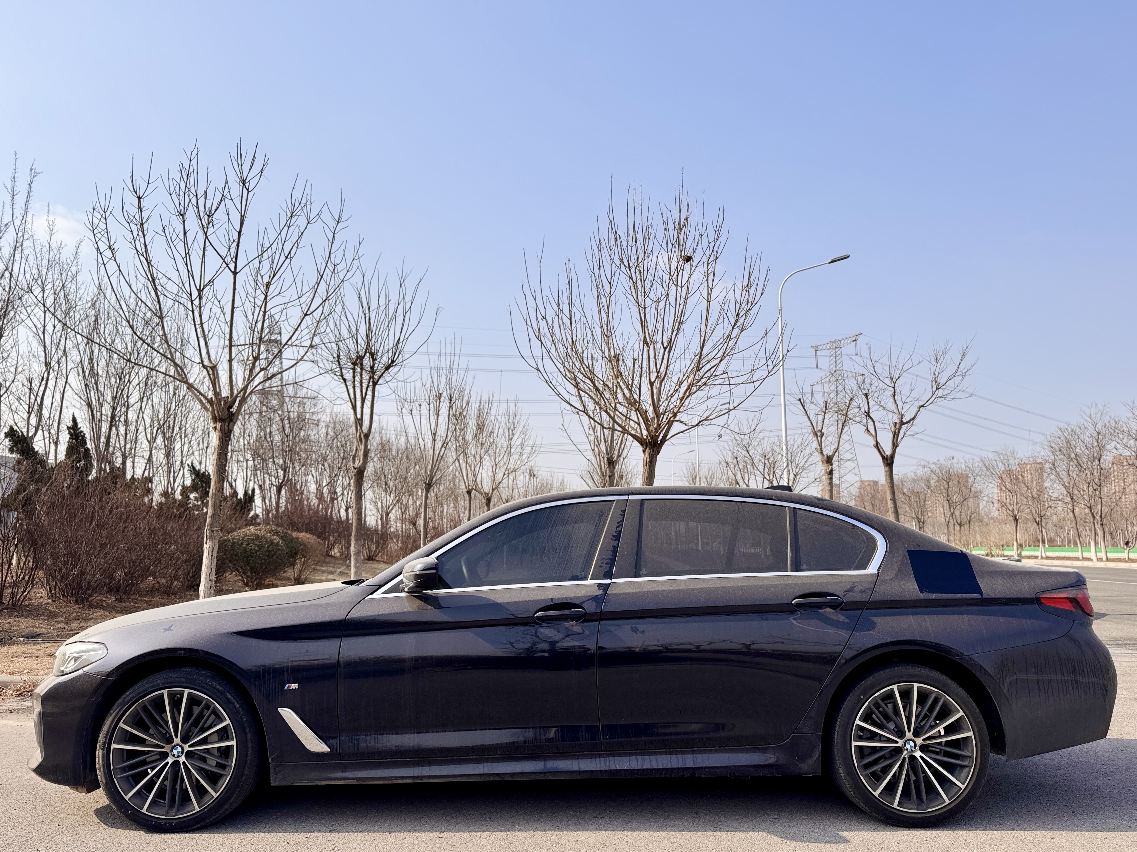 BMW 5 Series 2024 #3 BMW 5 Series 2024 car image #3