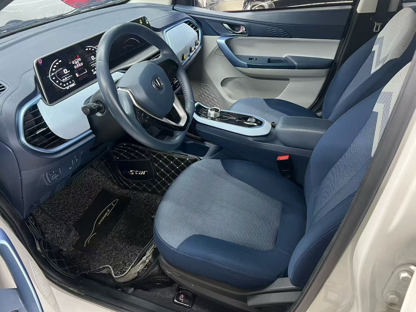 Changan BenBen E-Star 2022 #3 Changan BenBen E-Star 2022 car image #3