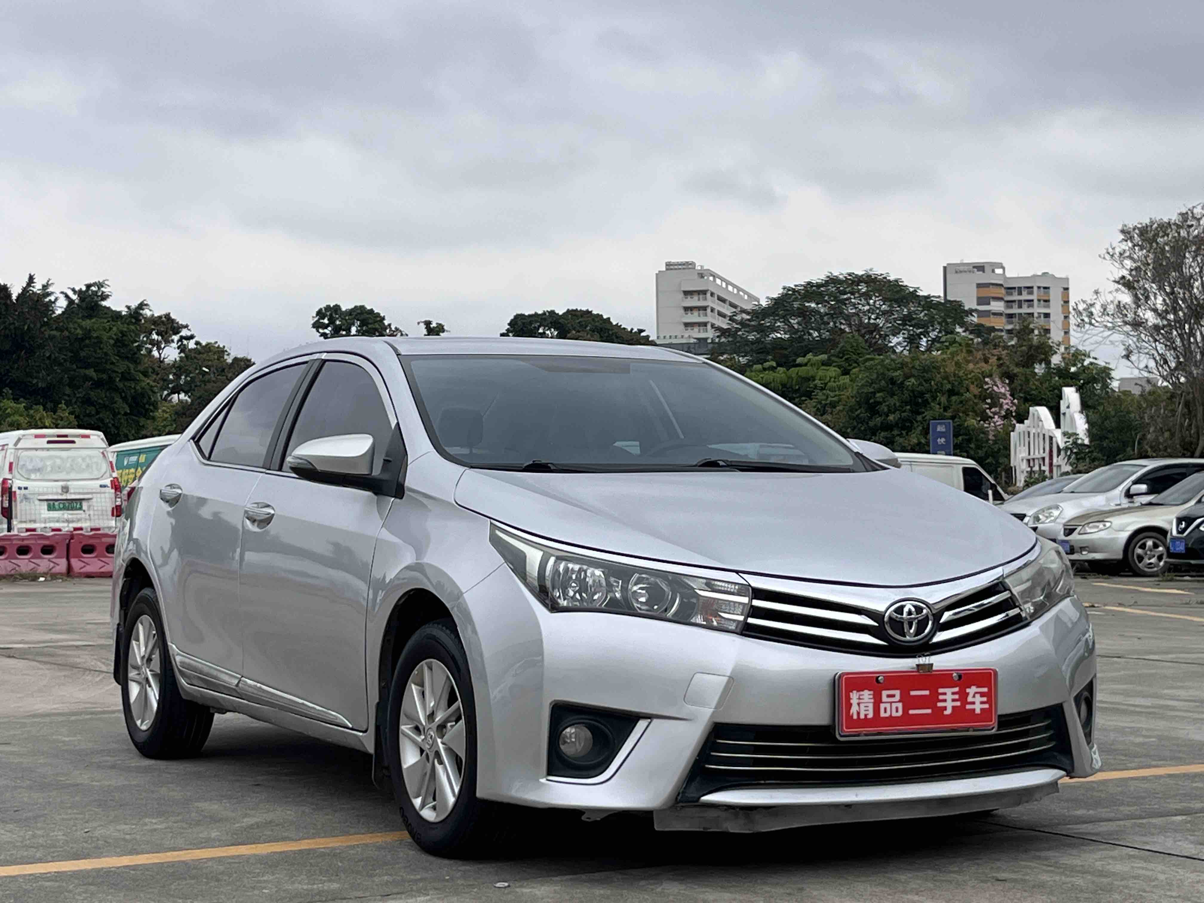 Corolla 2015 car image #3