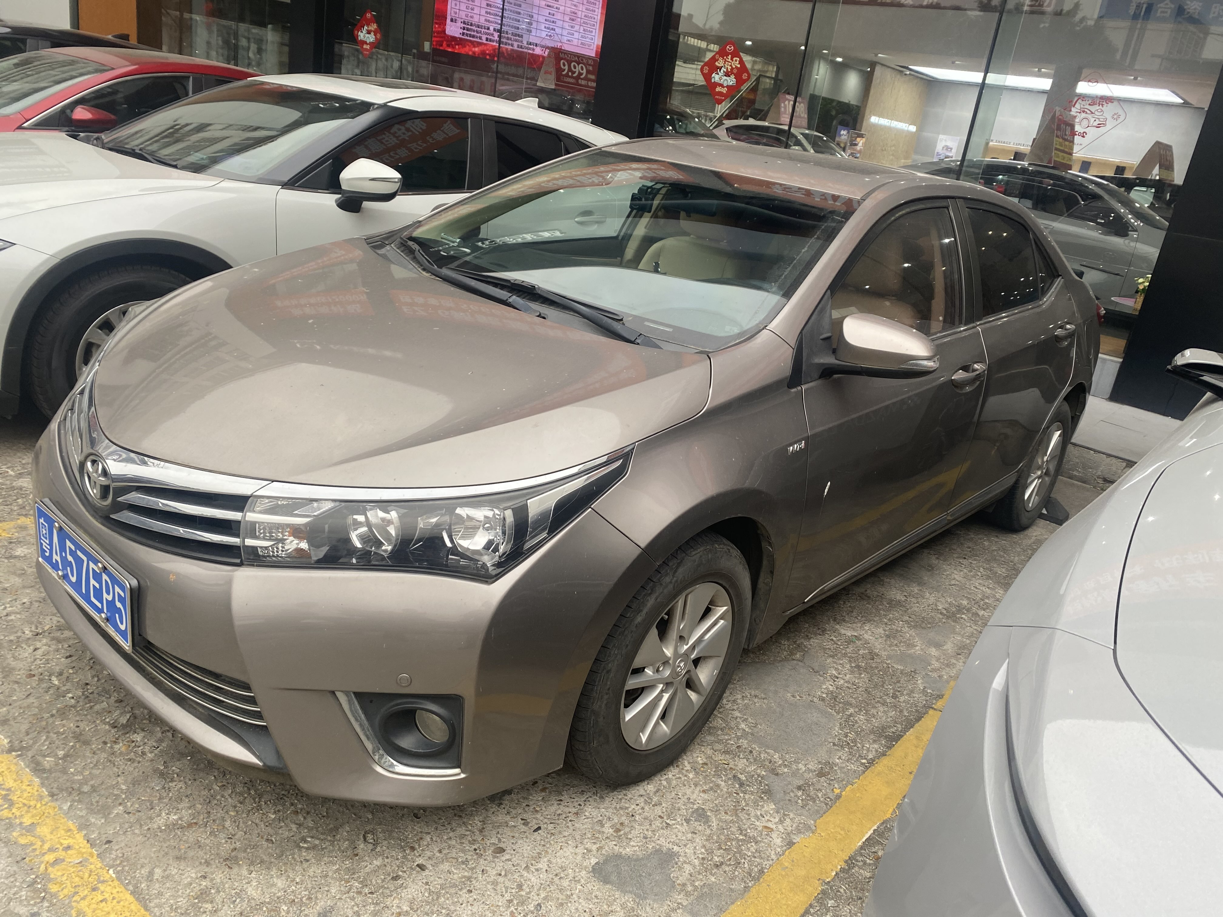 Corolla 2015 car image #3