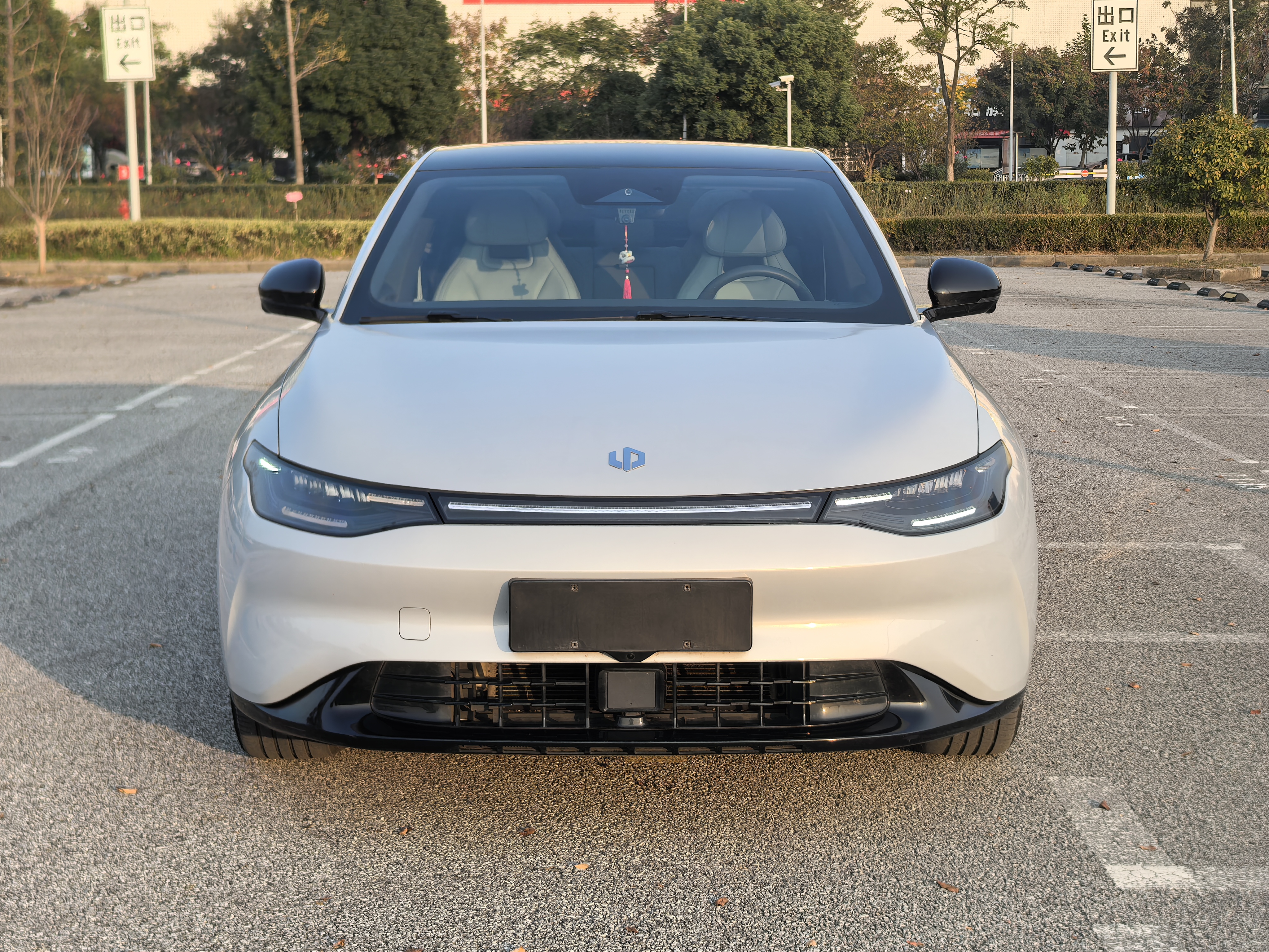 零跑汽车 零跑C01 2023 汽车图片 #3