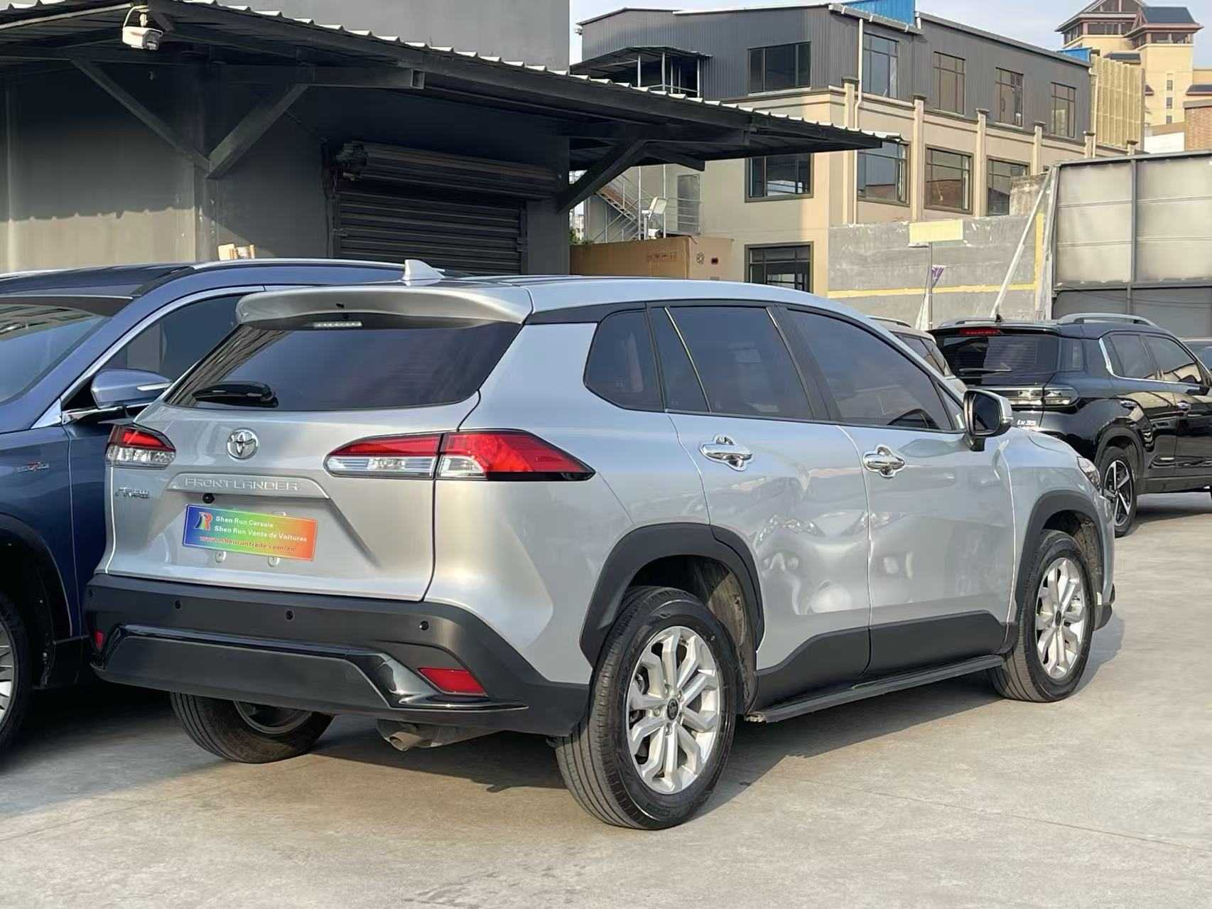 Toyota Frontlander 2023 car image #3