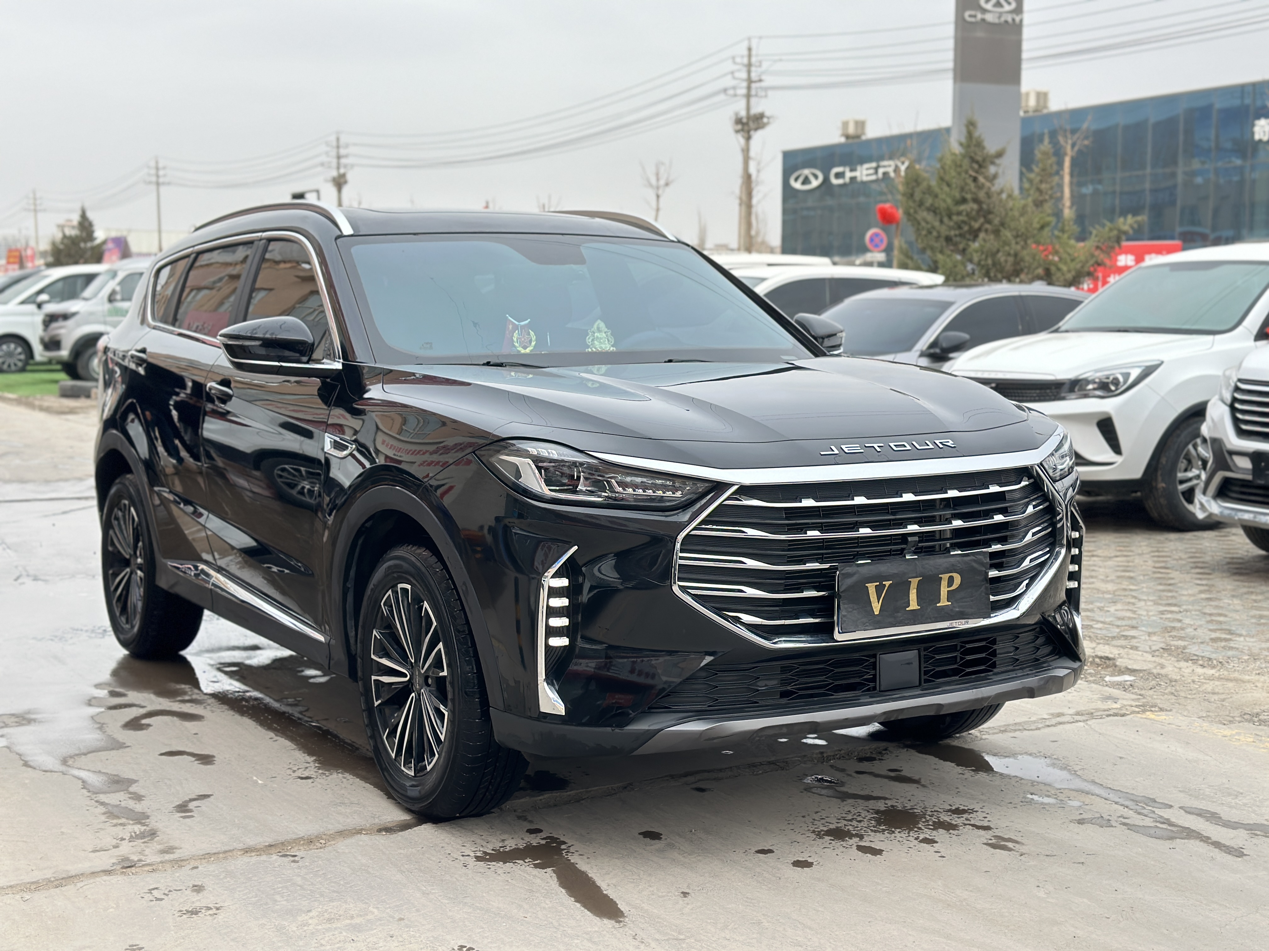 Jetour X70 PLUS 2023 car image #3