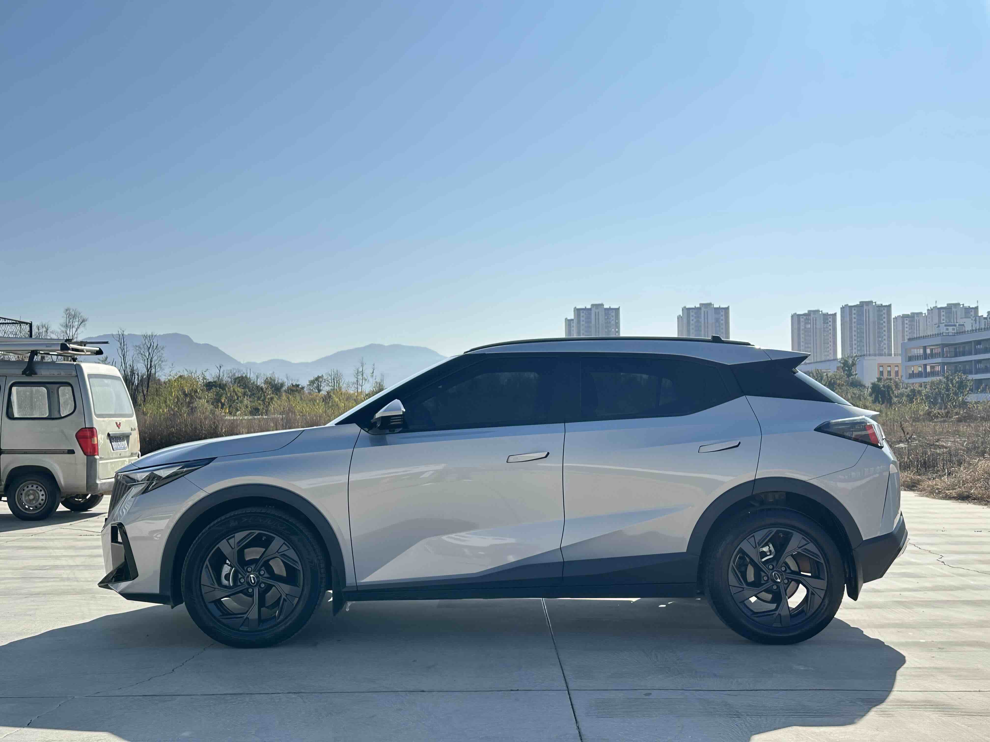 GAC Trumpchi GS3 2023 car image #3