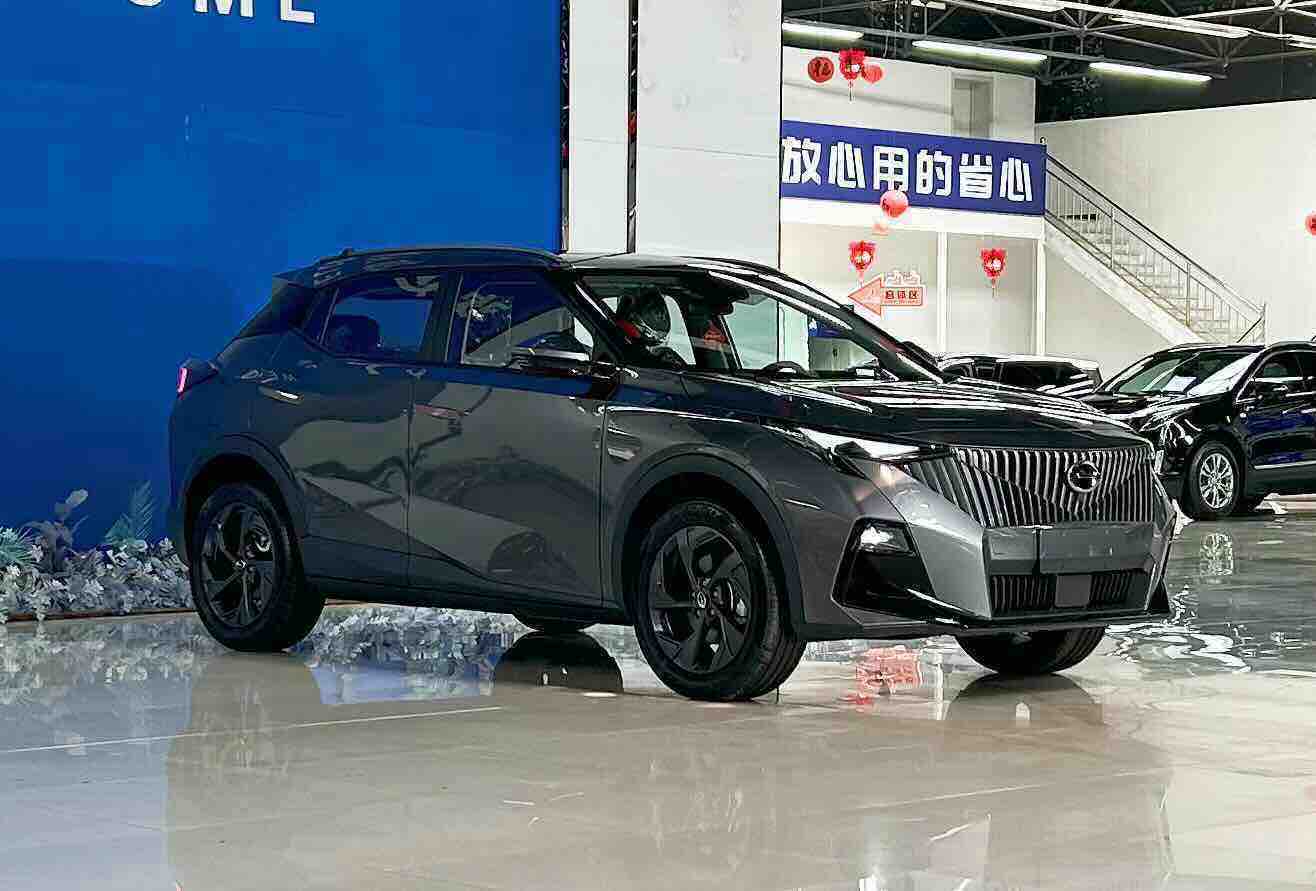 GAC Trumpchi GS3 2025 #3 GAC Trumpchi GS3 2025 car image #3