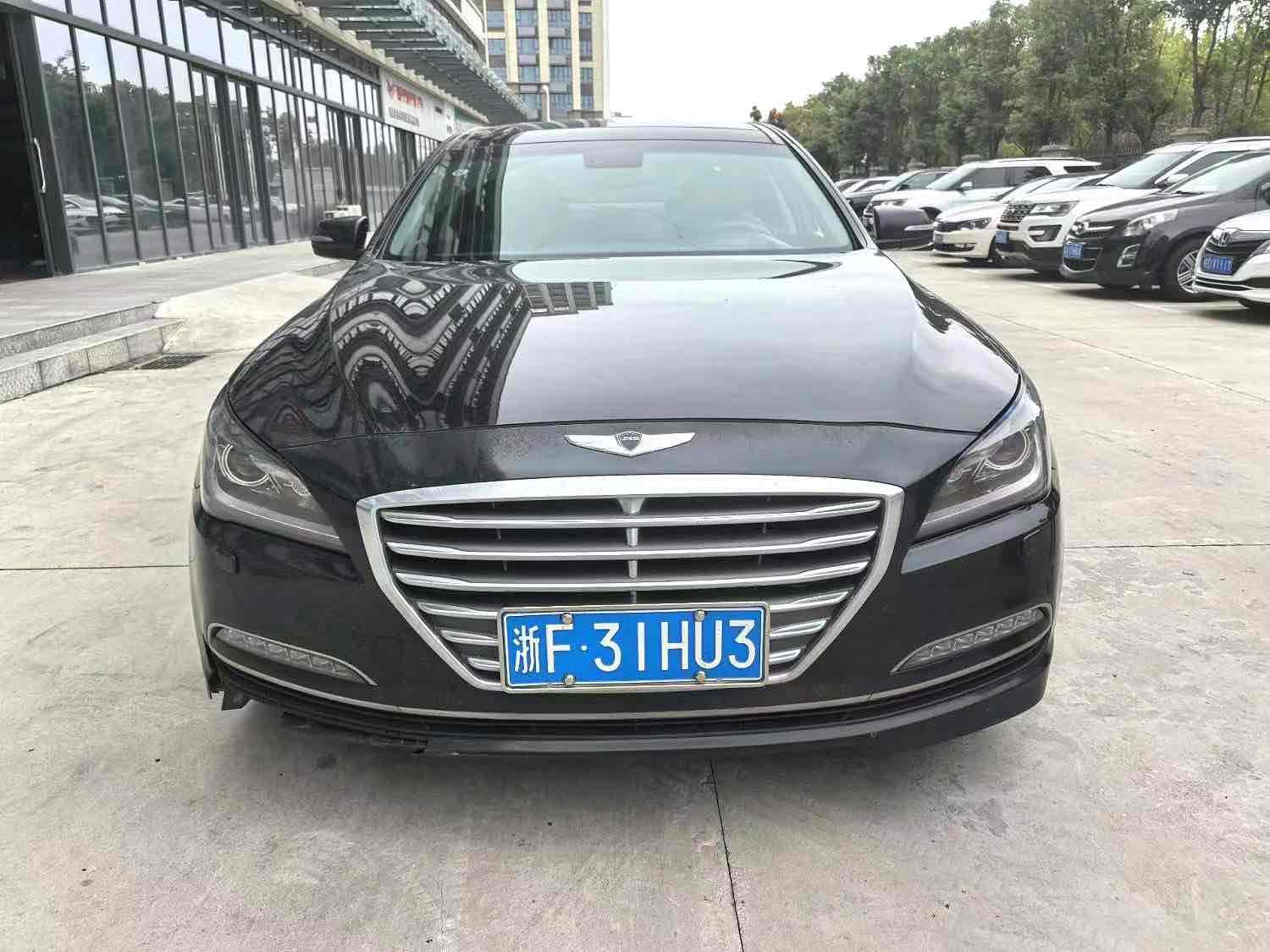 Hyundai Genesis 2016 صورة سيارة #3