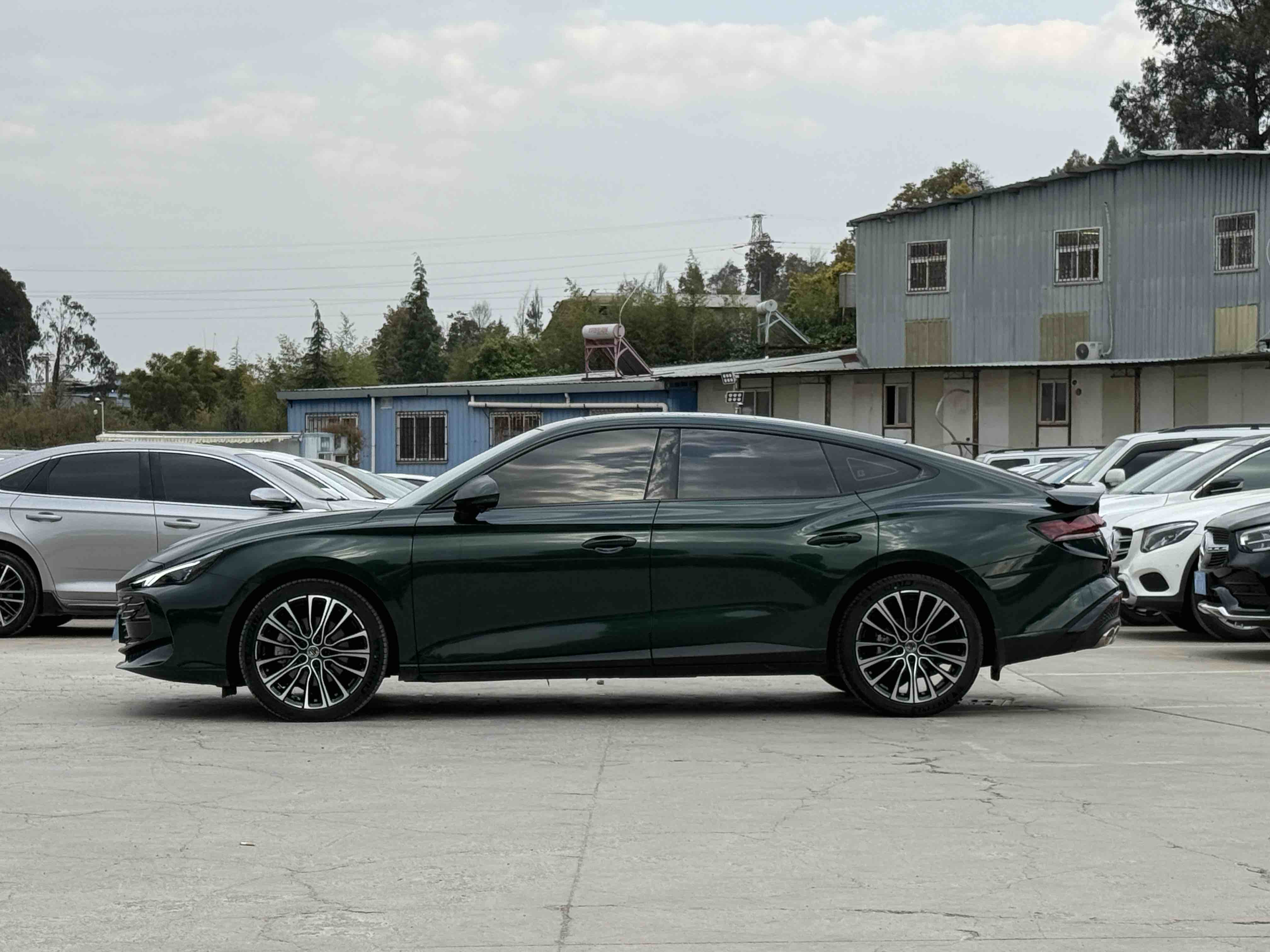 MG 7 2023 صورة سيارة #3