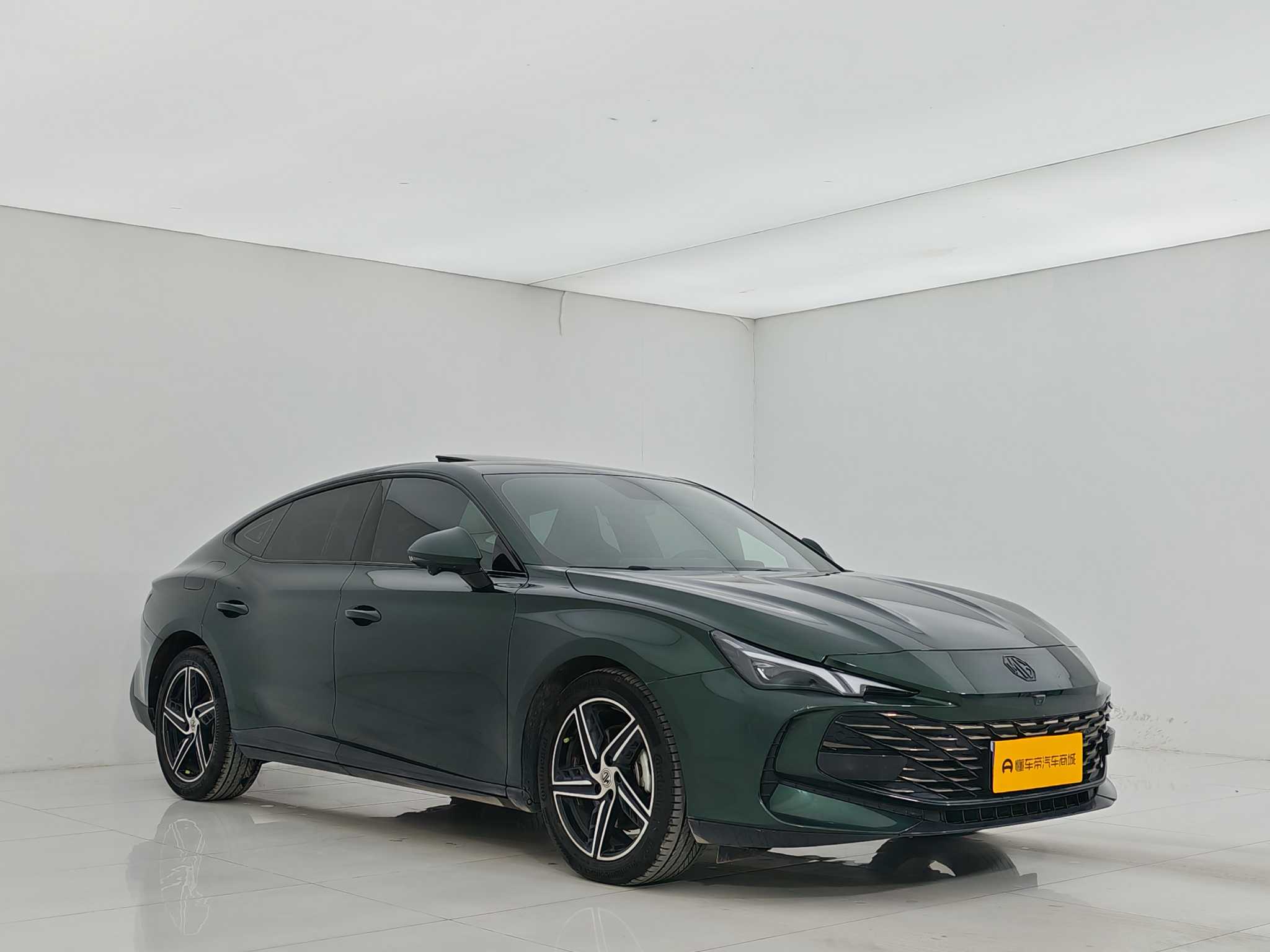 MG 7 2023 car image #3