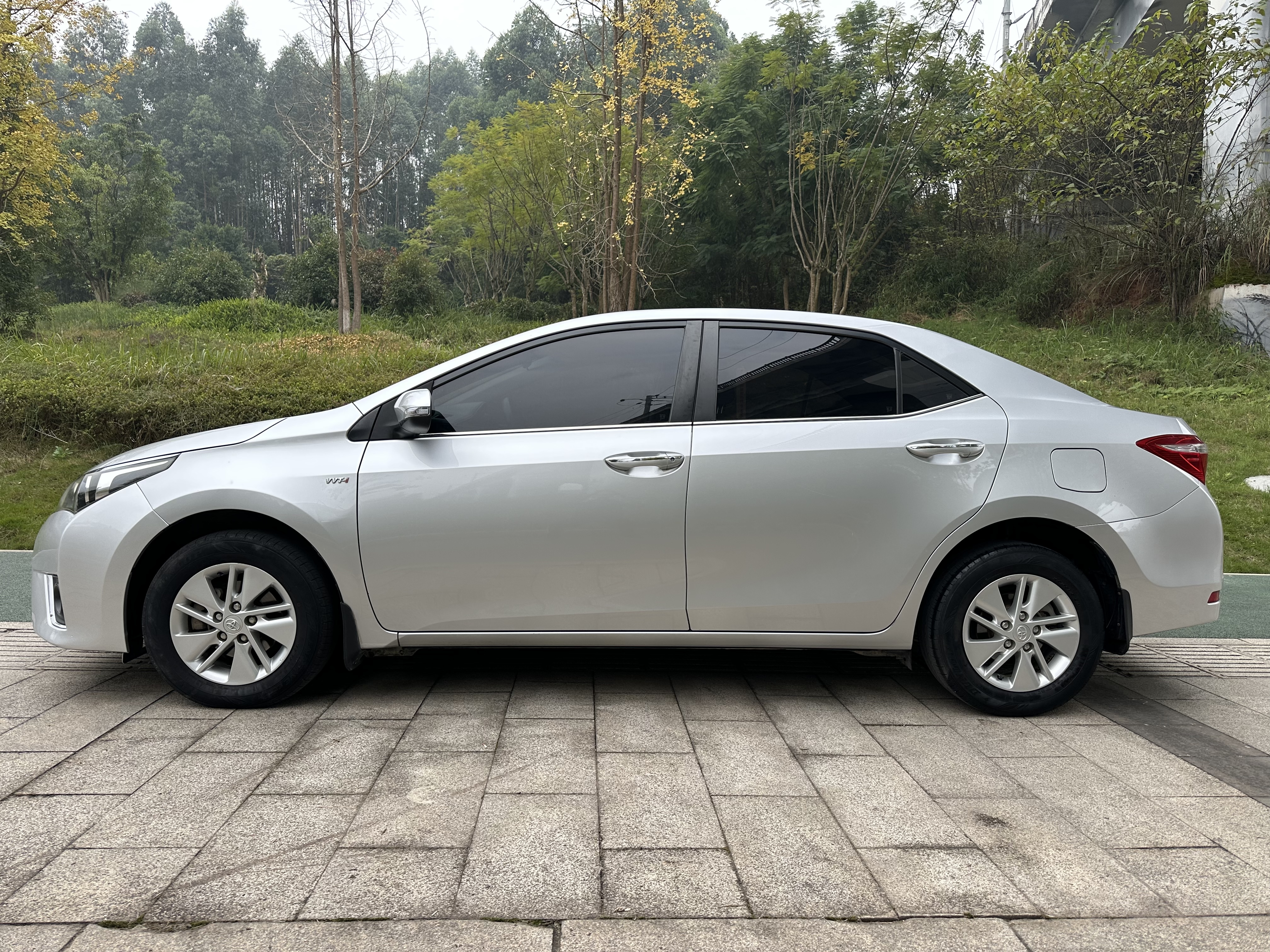 Corolla 2015 car image #3