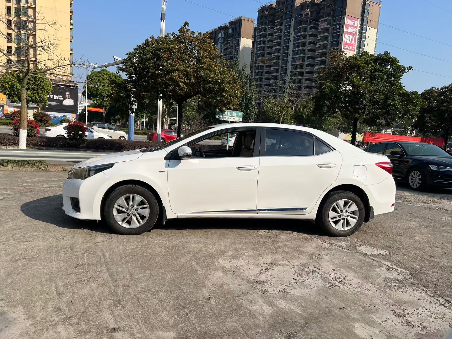 Toyota 2015 #3 Toyota 2015 car image #3