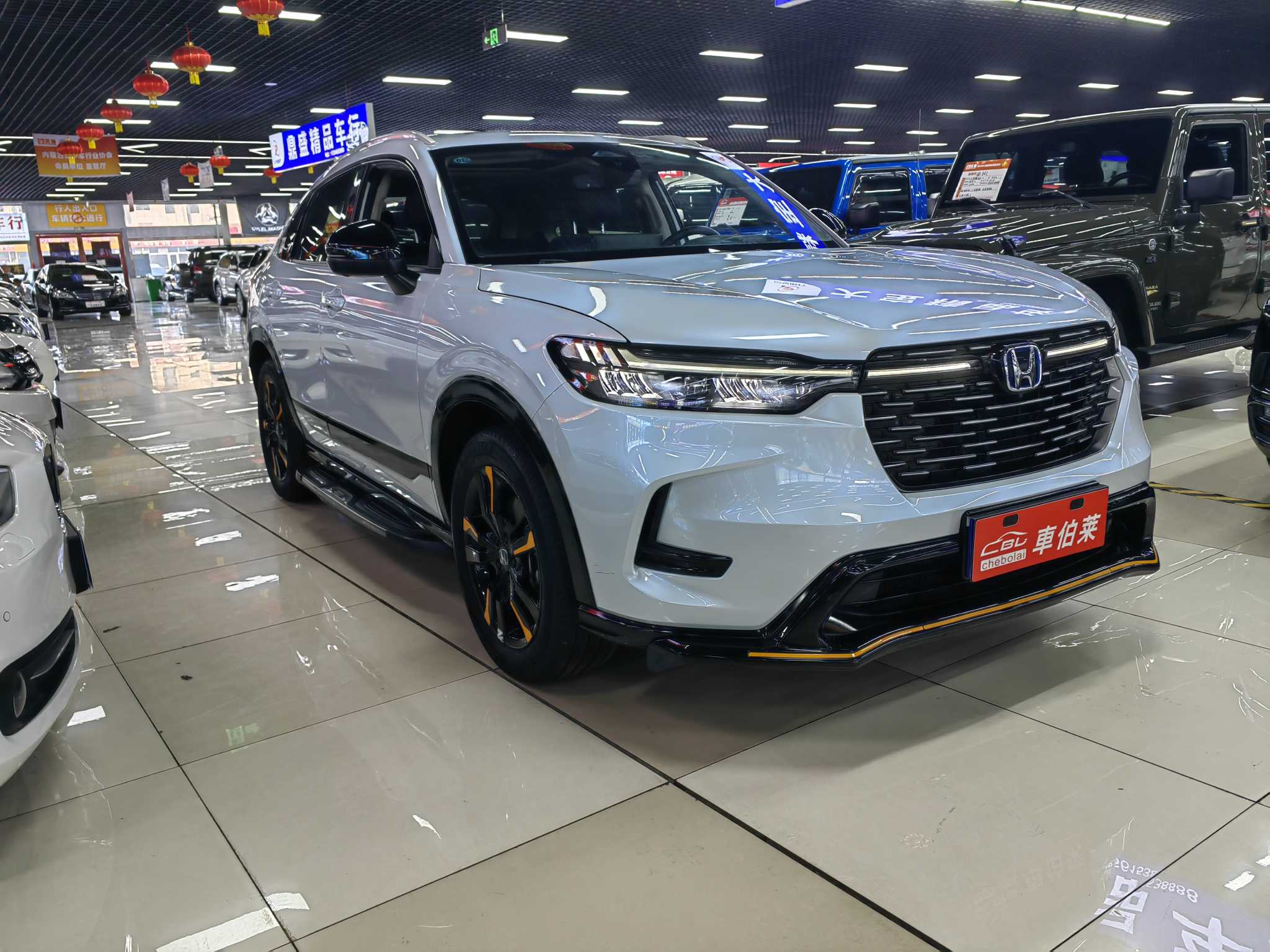 Honda HR-V 2023 car image #3