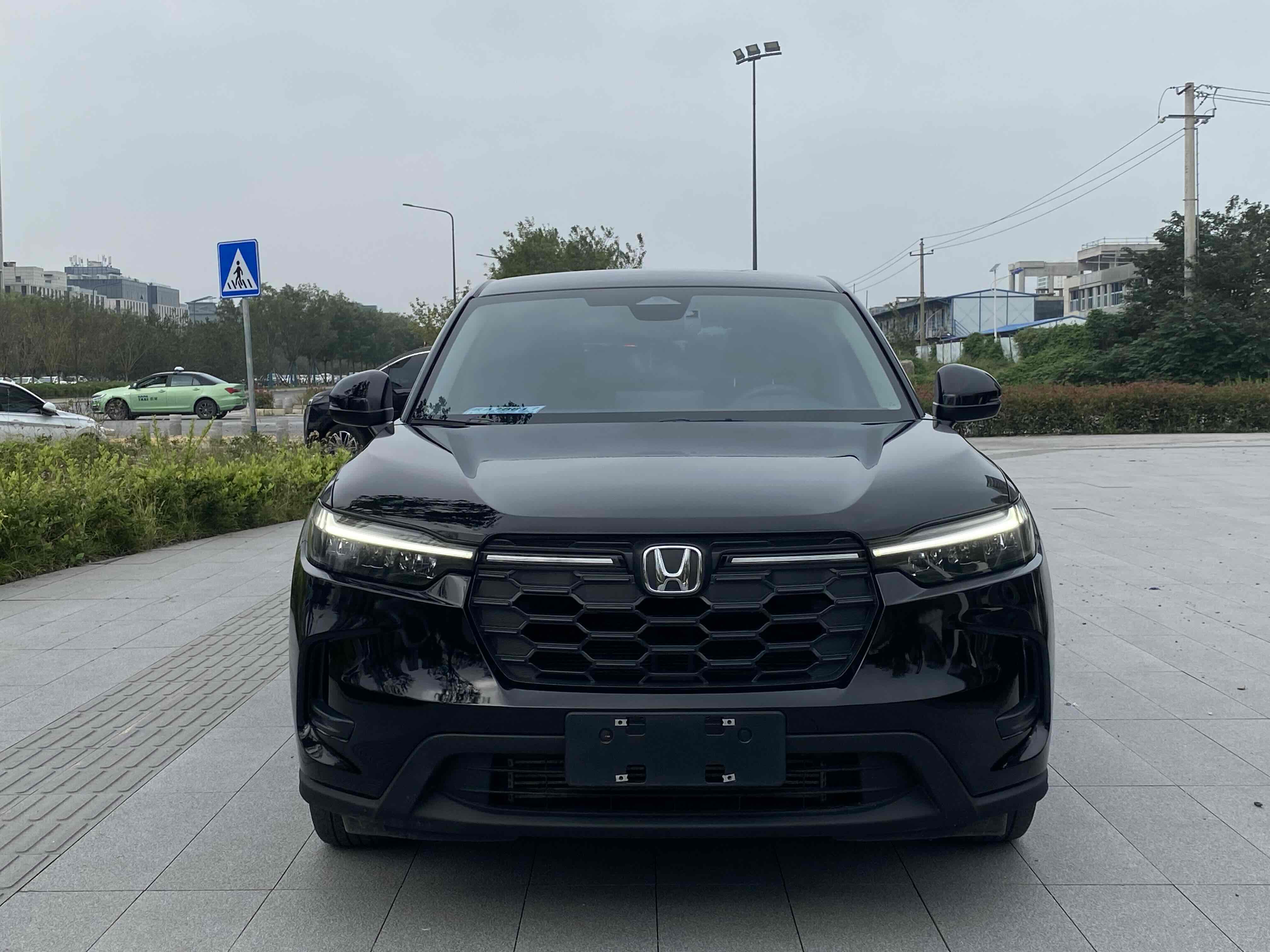 Honda HR-V 2024 #3 Honda HR-V 2024 car image #3