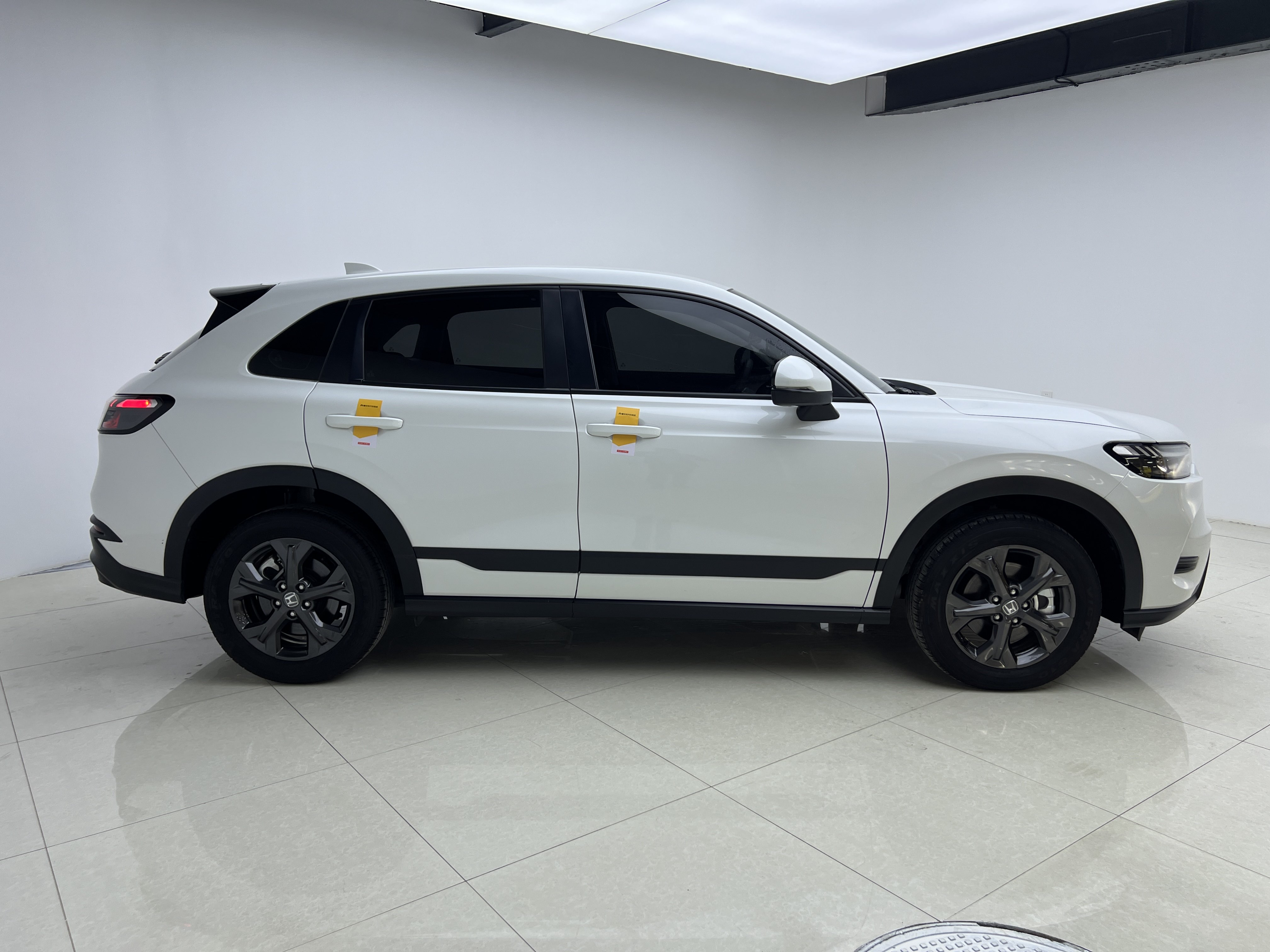 Honda HR-V 2024 #3 Honda HR-V 2024 car image #3