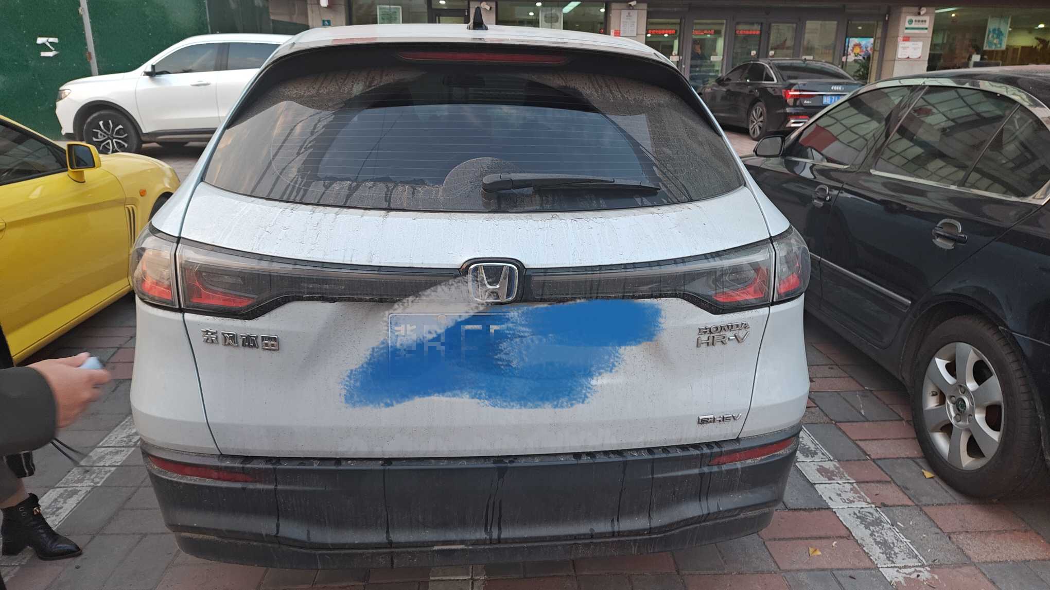 Honda HR-V 2024 immagine di auto #3