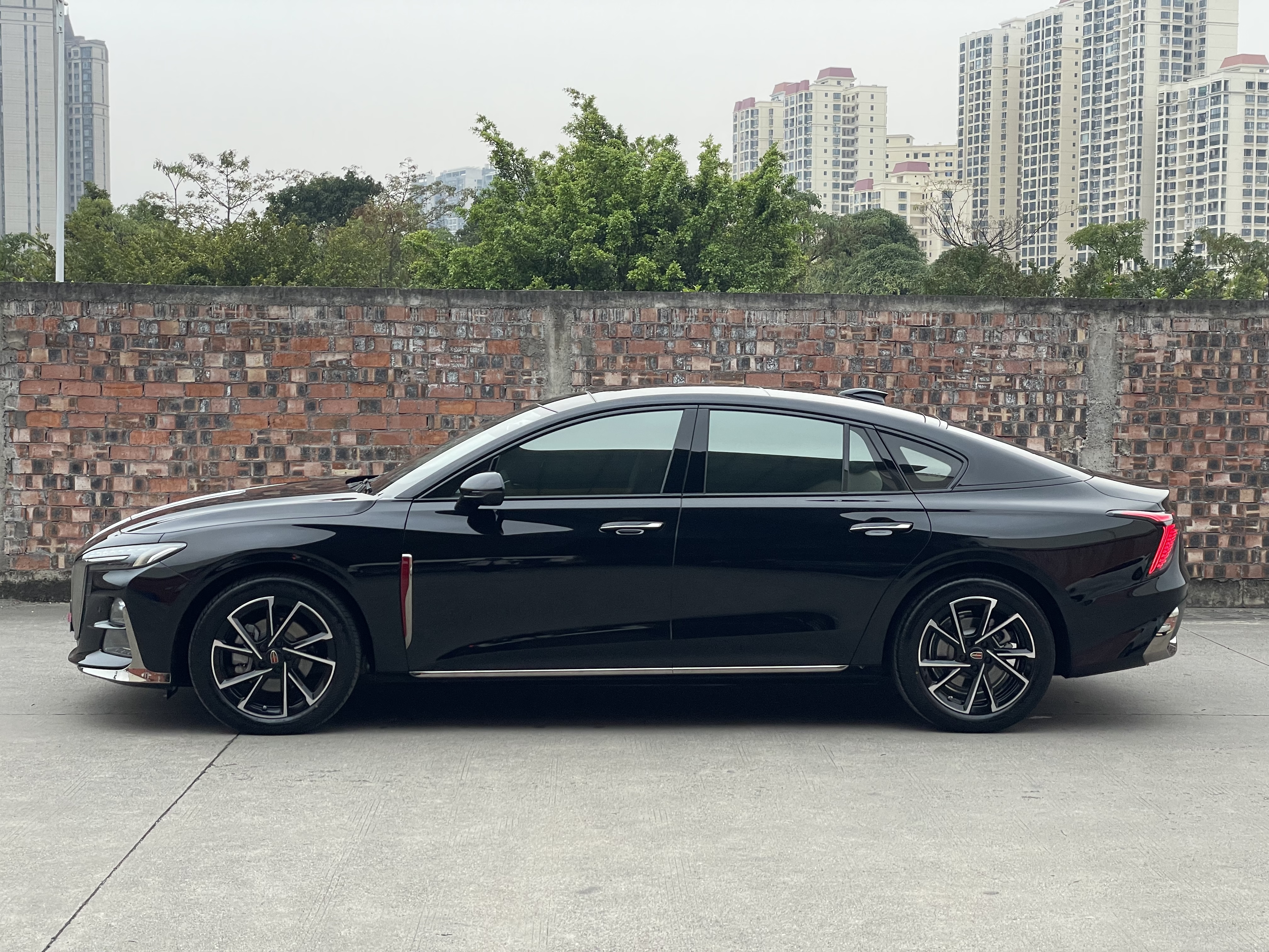 HongQi H6 2024 #3 HongQi H6 2024 car image #3