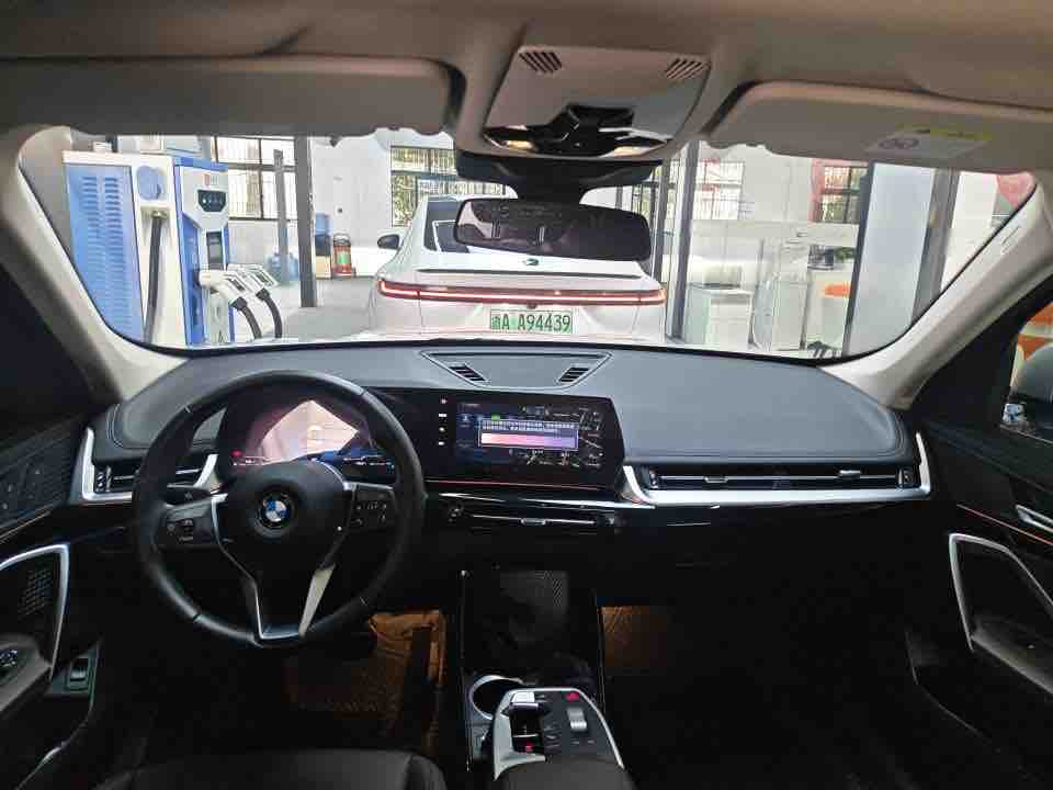 BMW X1 2023 #3 BMW X1 2023 car image #3