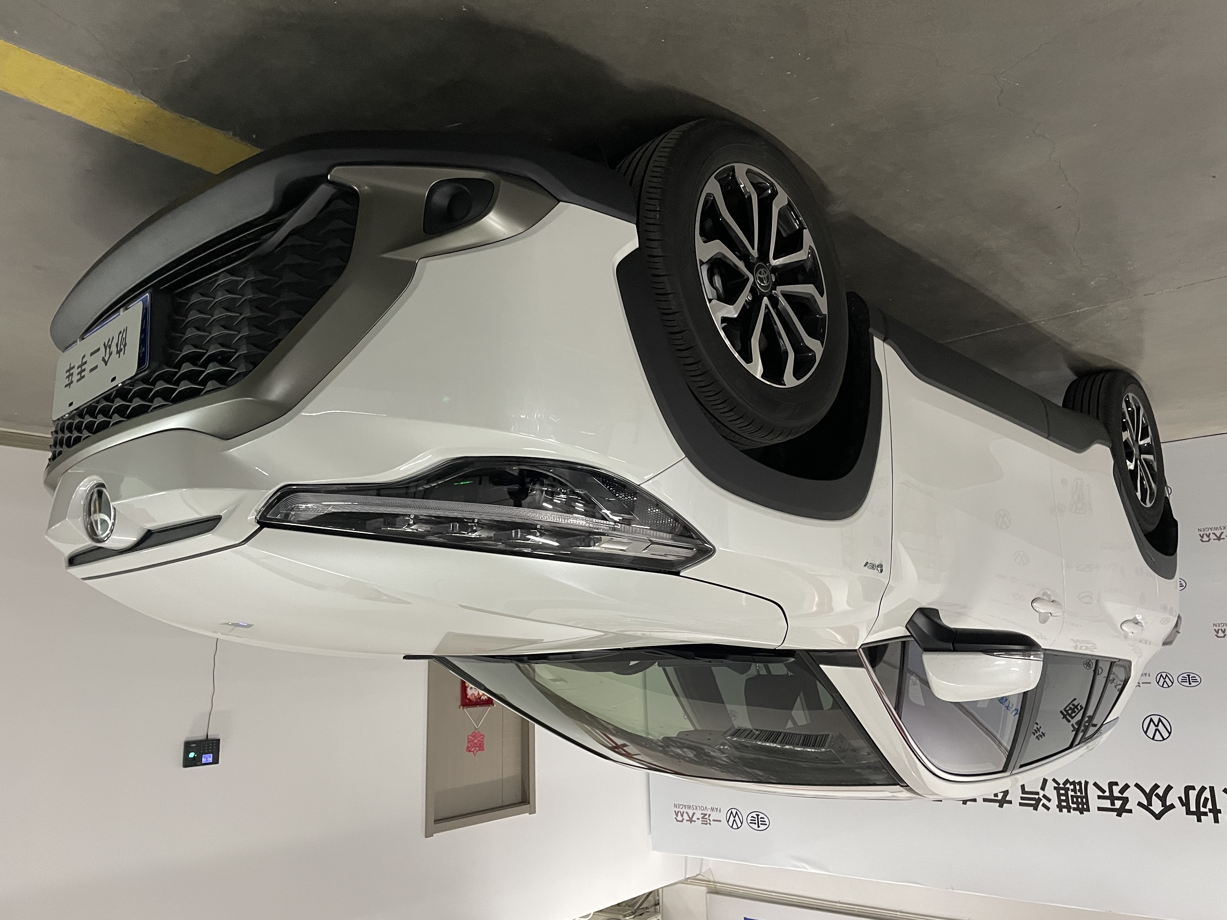 Toyota Frontlander 2024 car image #3