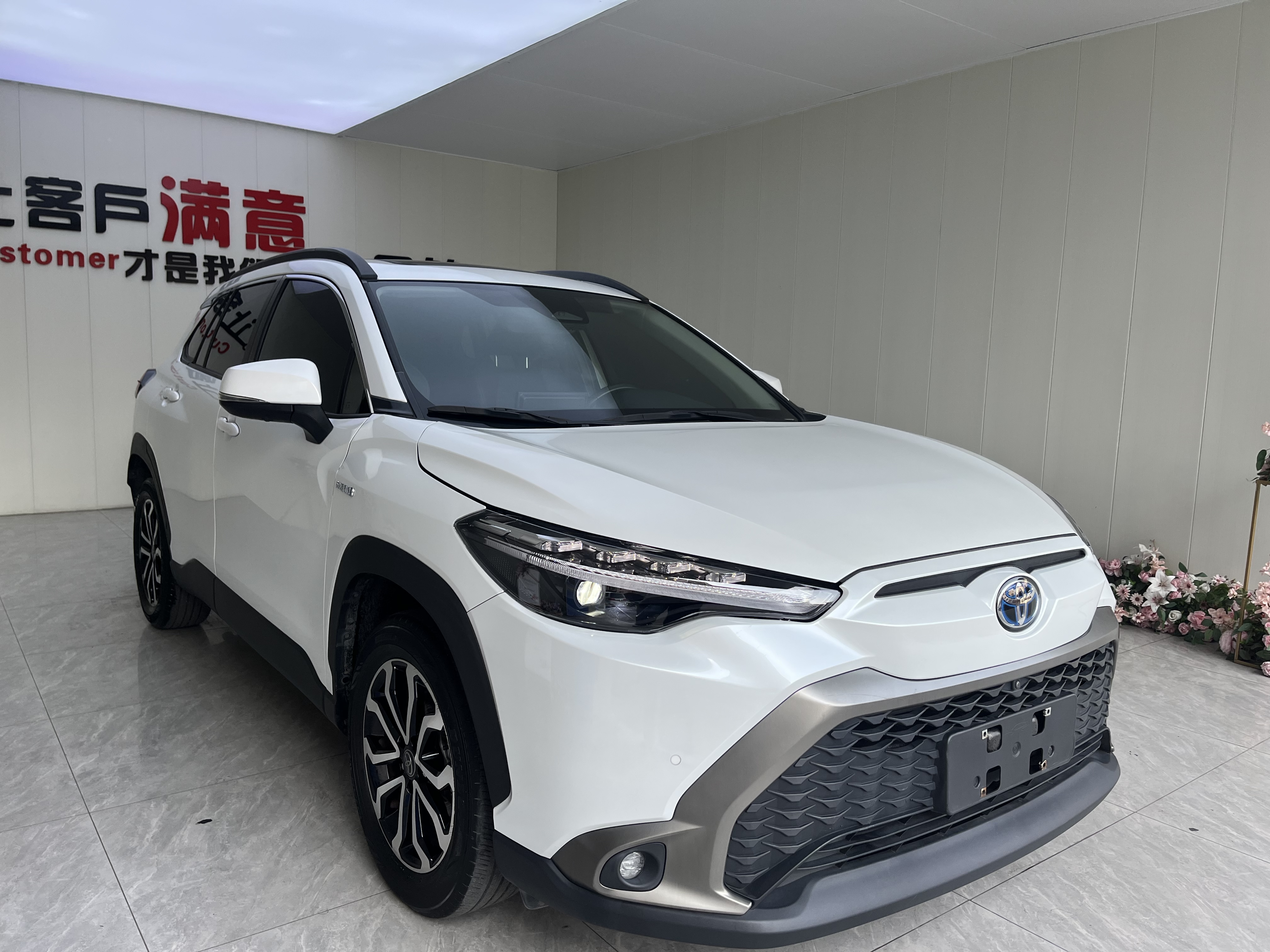 Toyota Frontlander 2023 car image #3