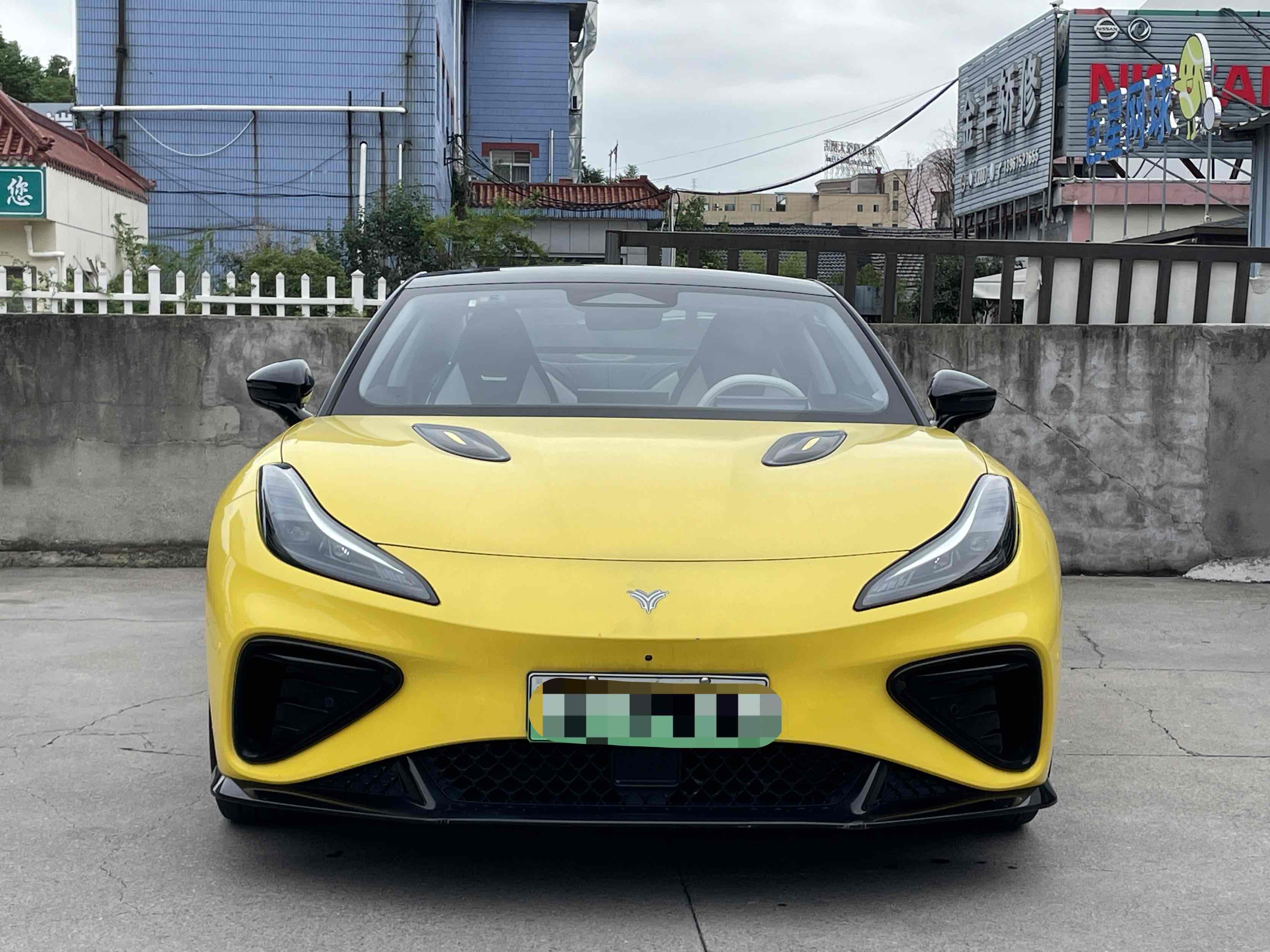 哪吒汽车 哪吒GT 2023 汽车图片 #3