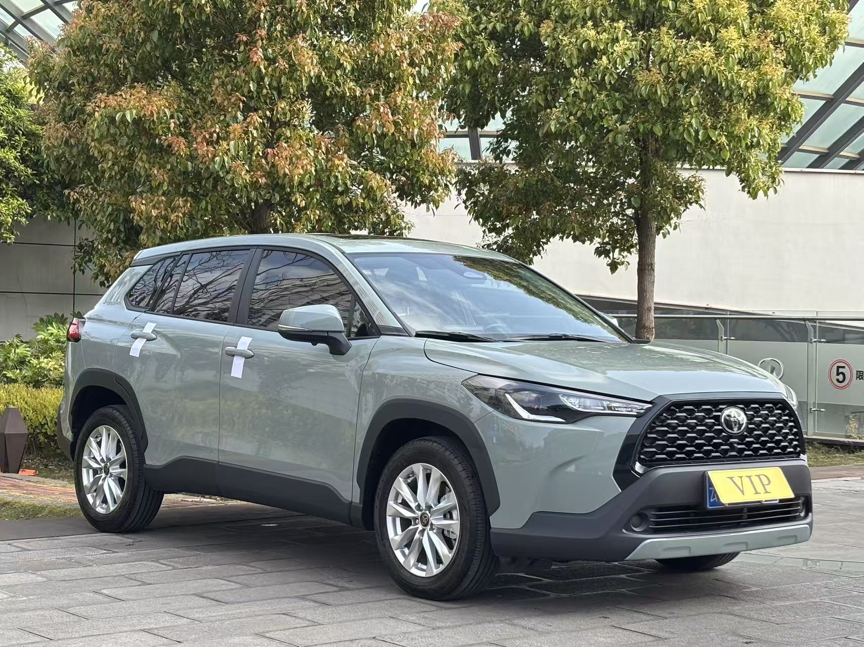 Toyota Corolla Cross 2024 car image #3